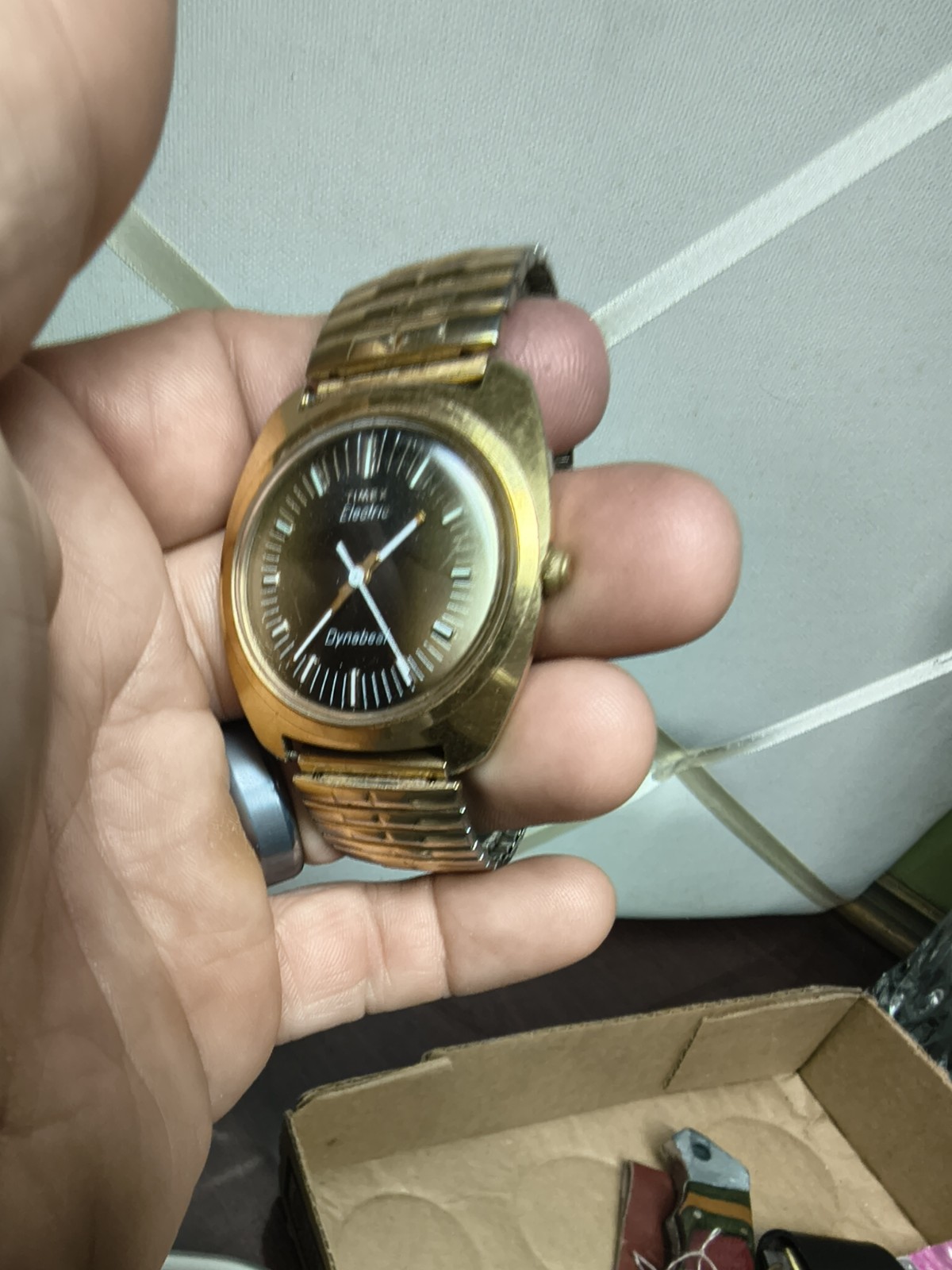Vintage 1976 Timex Electric Dynabeat Mens Watch Brown Fume Dial Gold Tone Case