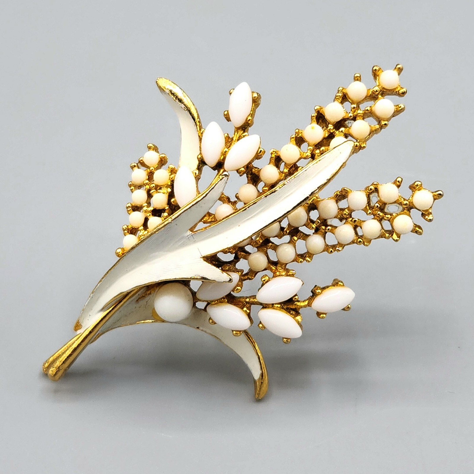 Arthur Pepper ART Whilte Milk Glass Cab Enamel Gold Tone Cattail Brooch