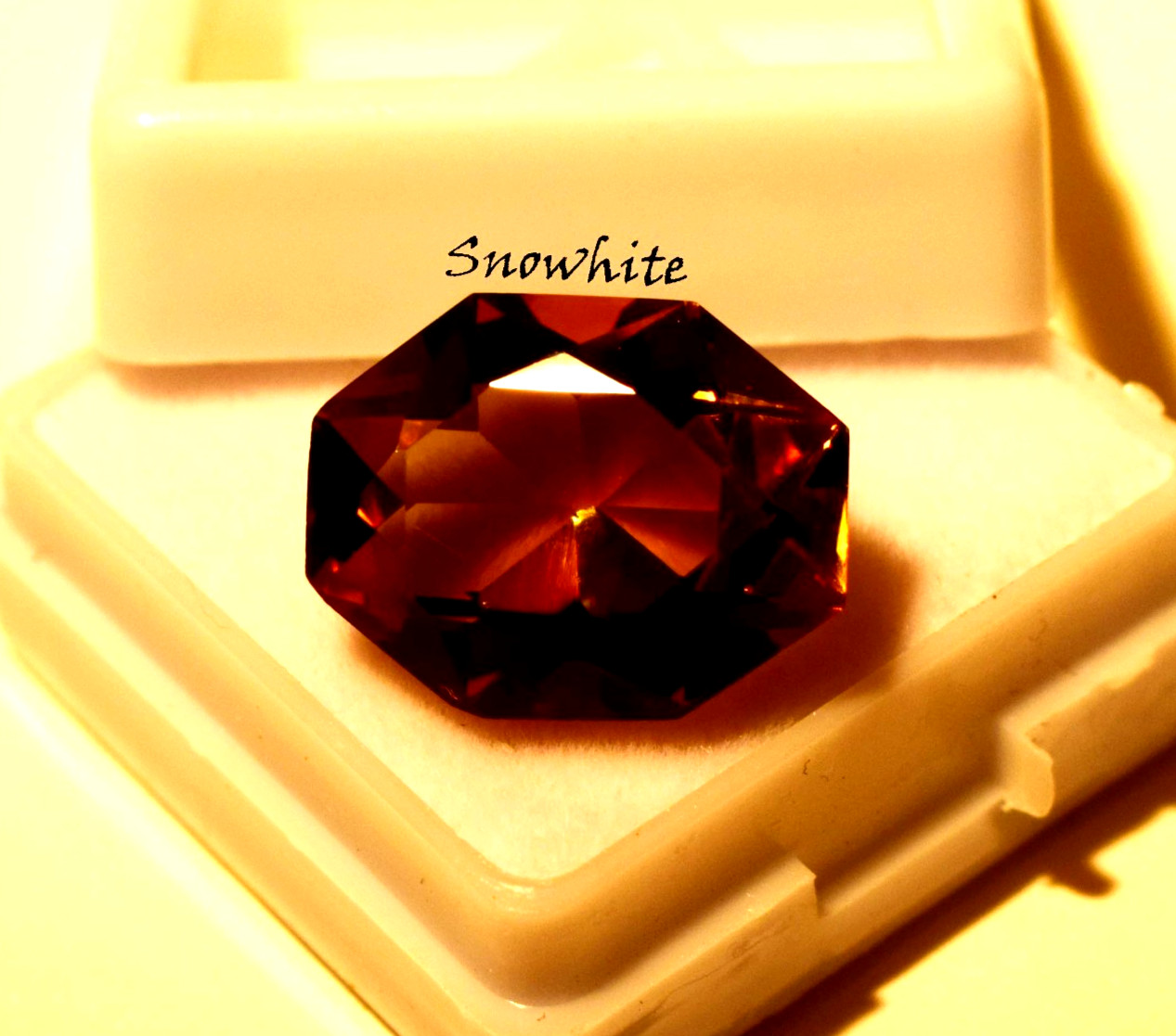 9Ct Rare Natural Russian Alexandrite Color Change Octagon Cut Certified Gemstone