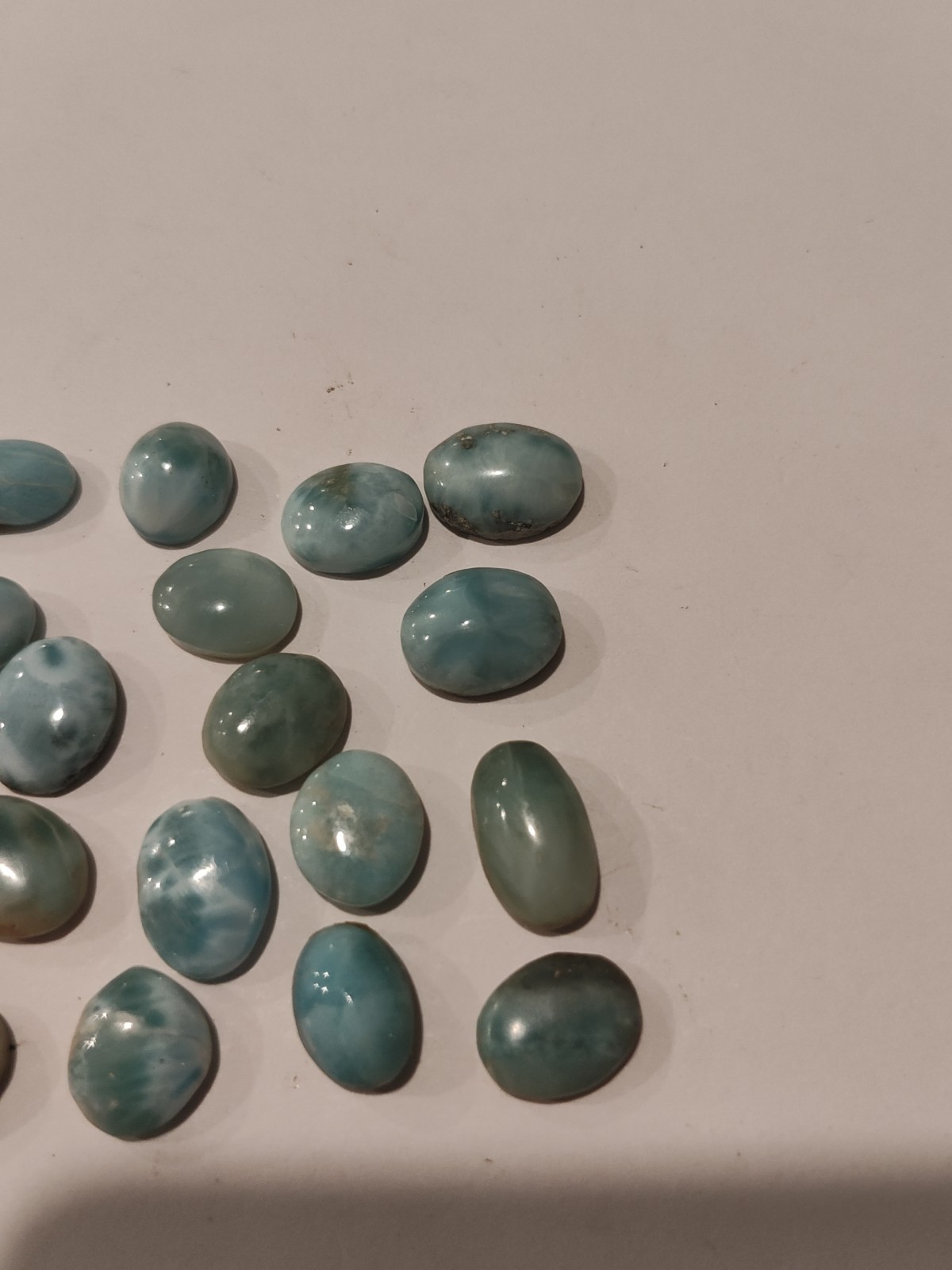 Misc Larimar Cabochons Lot 100 Cts Very Good Quality…Mix Of Calibrated Sizes