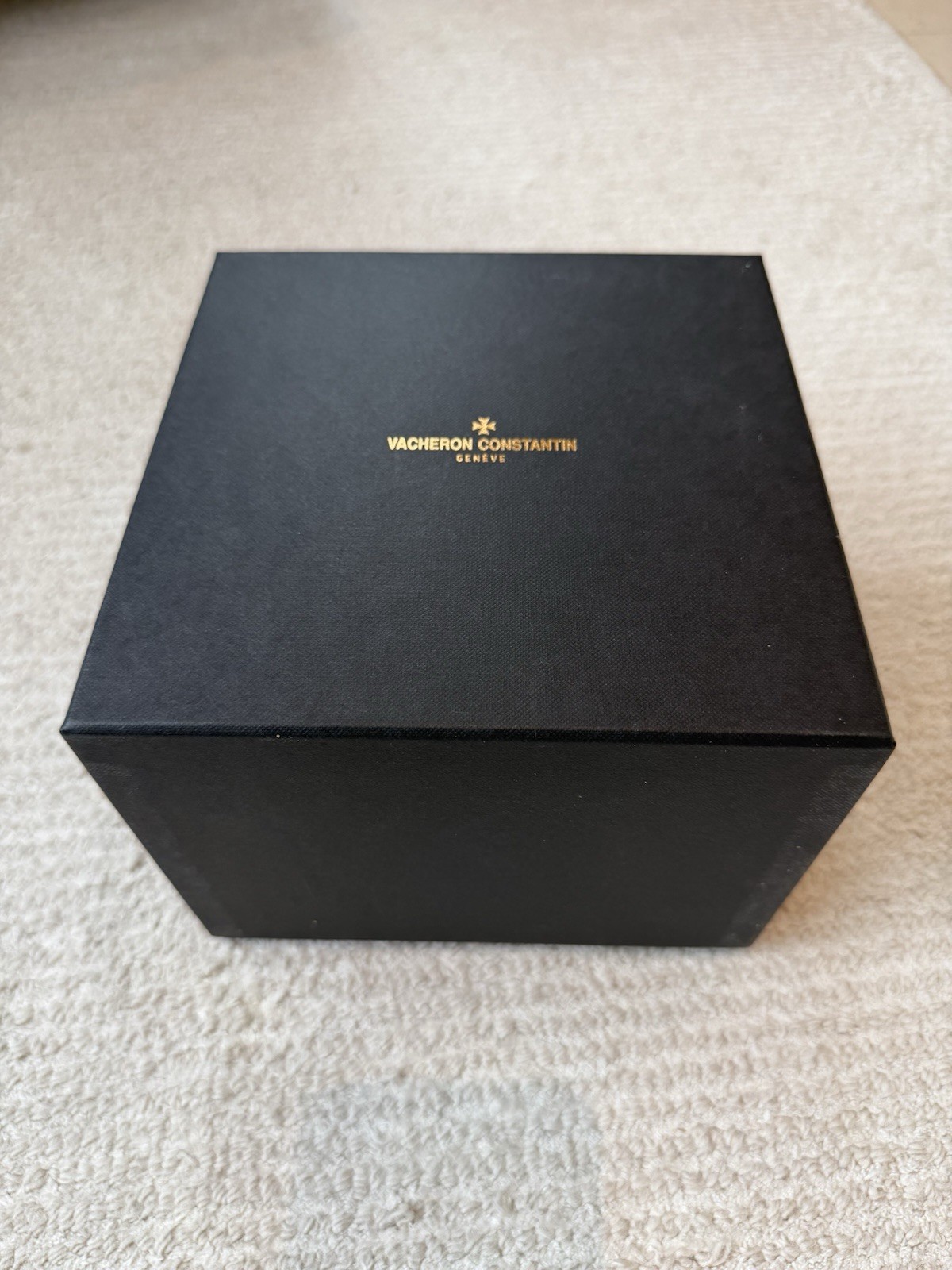 Vacheron Constantin Overseas Silver Dial 41 COMPLETE SET 4500V/110A-B126