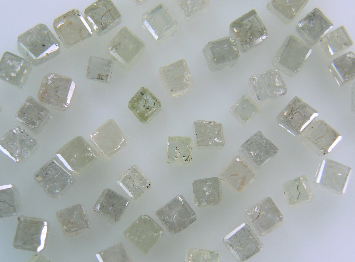 Natural Loose Diamond Polished Undrilled Cube White 1.70 to 2.50 MM 5 Pcs J12