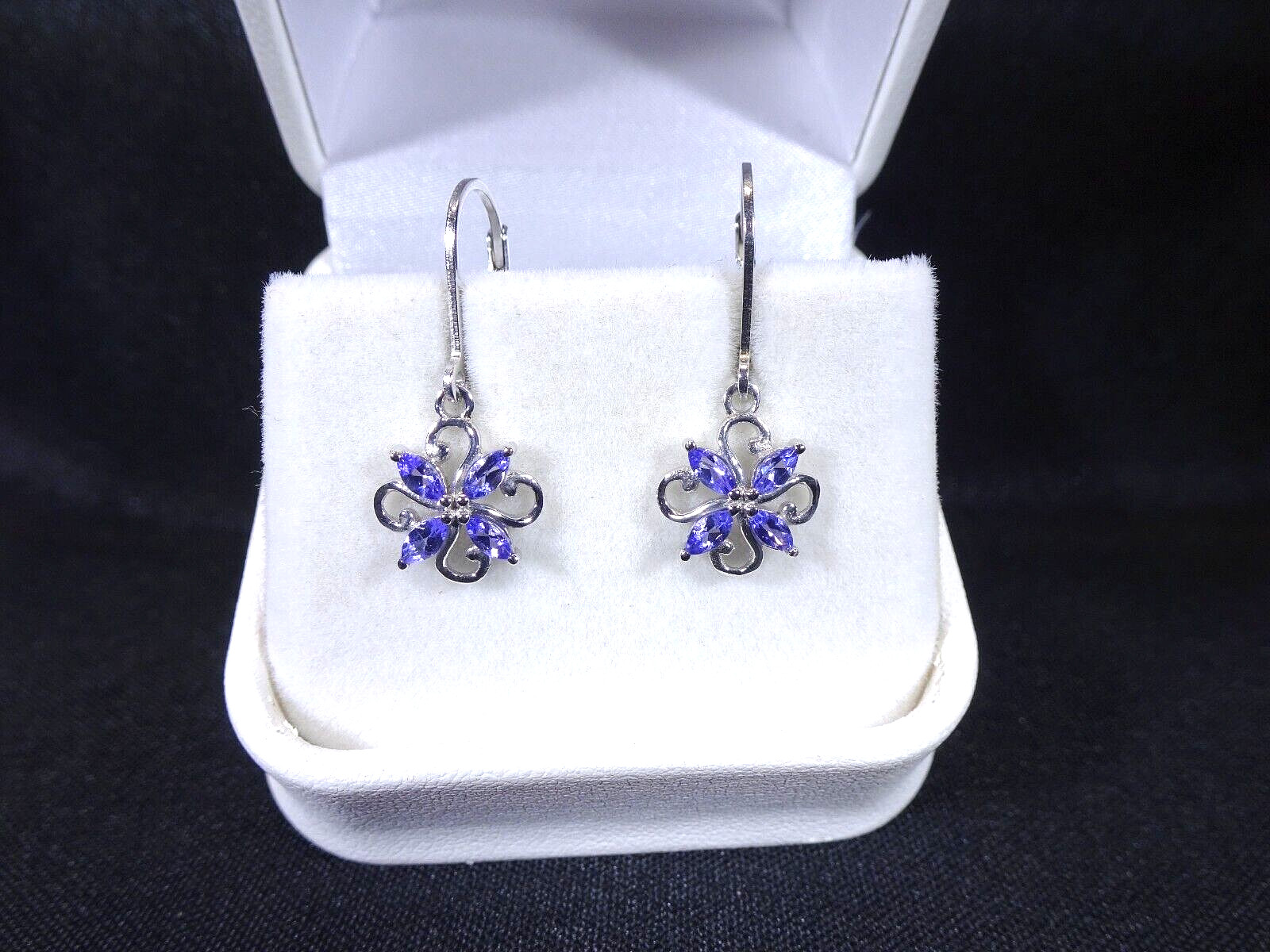 0.40 ct Natural Tanzanite Solid 925 Sterling Silver Flower Leverback Earrings