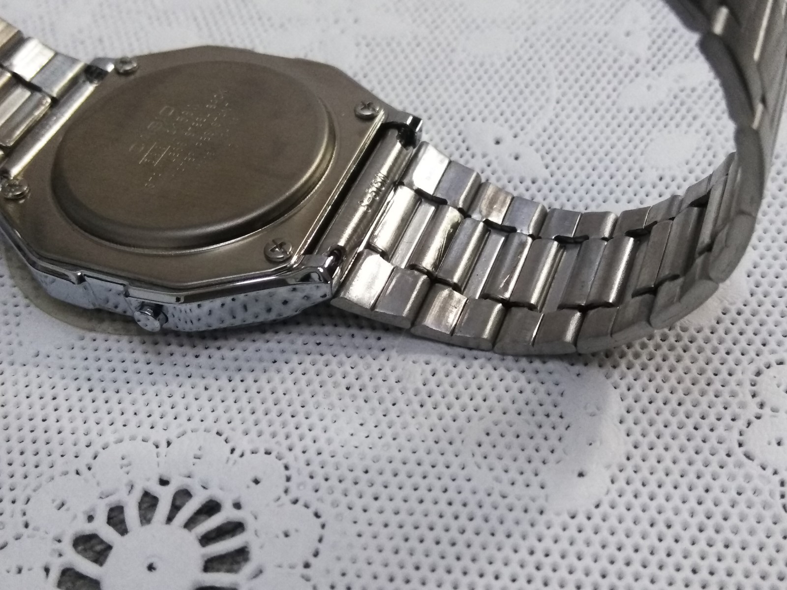 CASIO A158W-1 Unisex Classic Silver Digital A158 Sport Watch WR 30M NEW