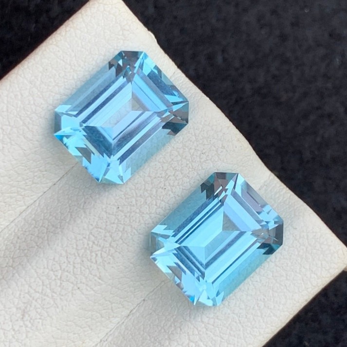 9.00 Carats Swiss Blue Topaz Pair Emerald Cut From Pakistan