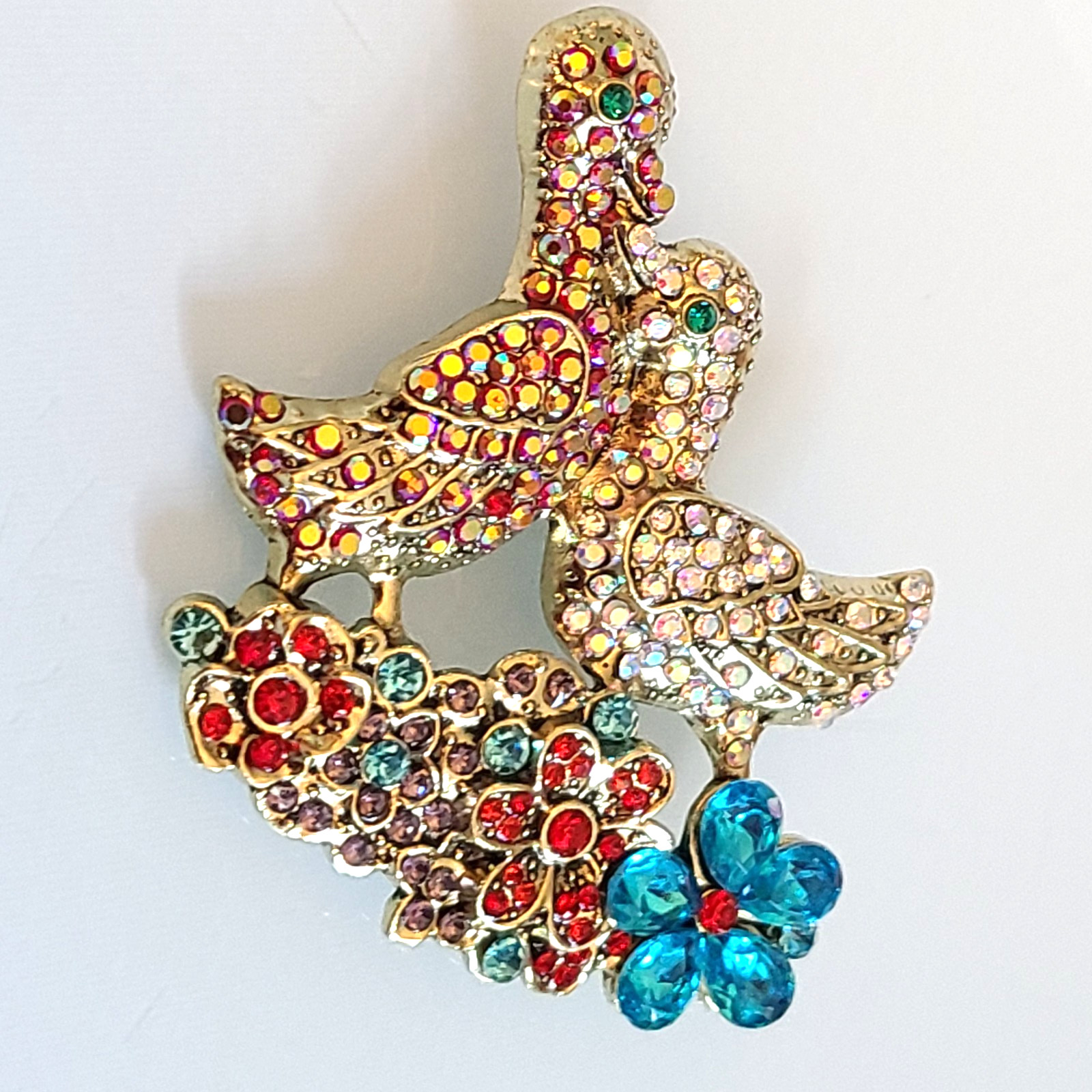 FAB DOUBLE DUCKS GORGEOUS BROOCH 2 1/2 INCHES MULTICOLORED FLOWERS AND AURORA Bs