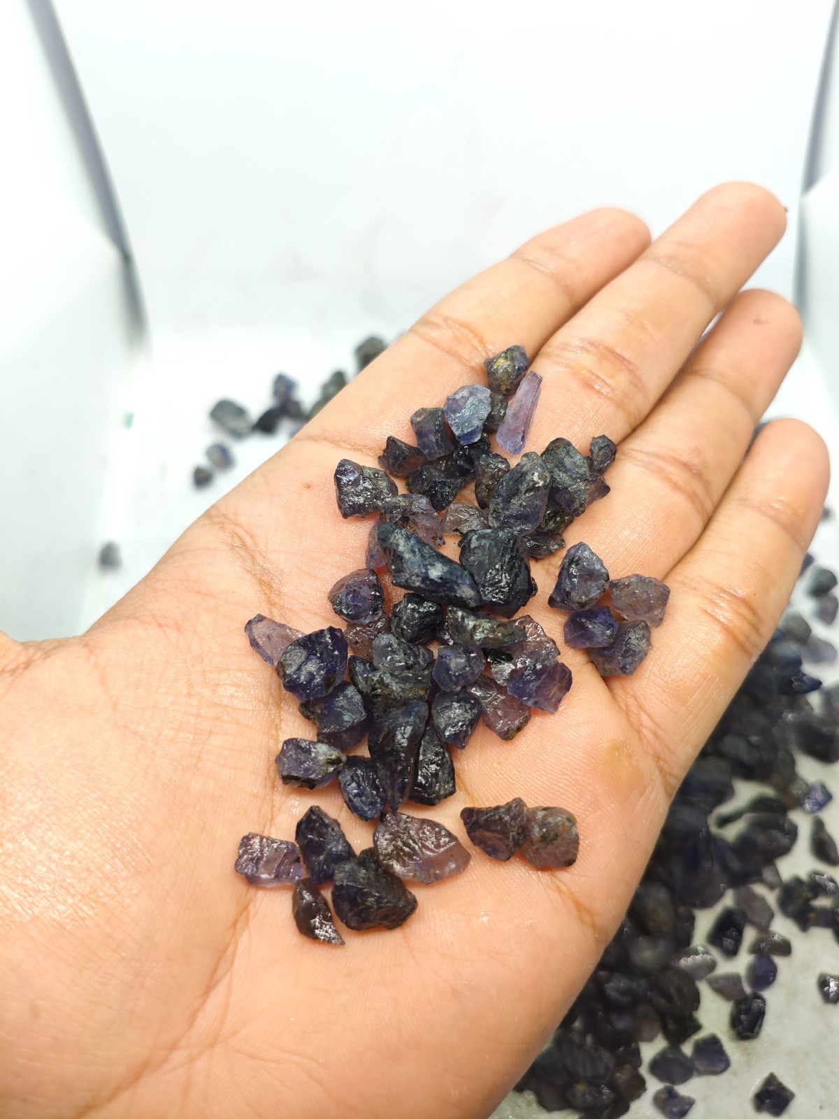 Natural Iolite Raw Rough Gemstones 5–20mm Sparkling Violet Blue