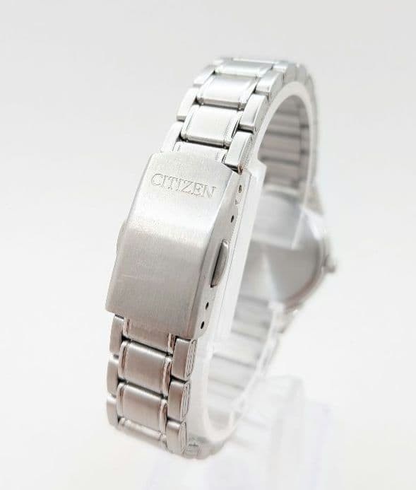 CITIZEN Eco-Drive E011-S027144 Solar