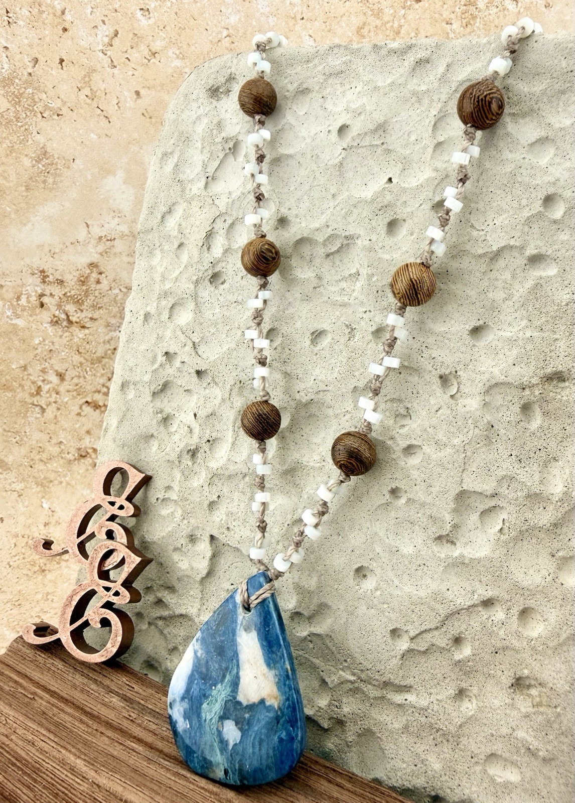 Amazing Blue Green White Kyanite Pendant Necklace Abalone Crystal USA Artisan