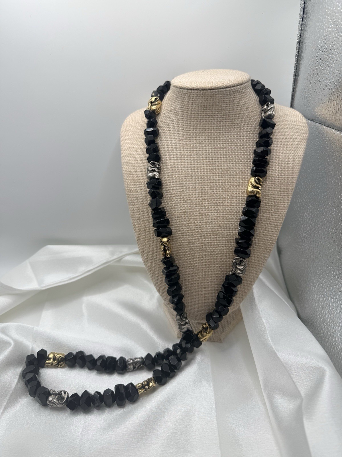 Antique Black French Jet Glass Beads Necklace