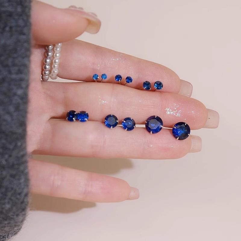 999 Sterling Silver Sparkling Royal Blue Round Solitaire CZ Mini Stud Earrings