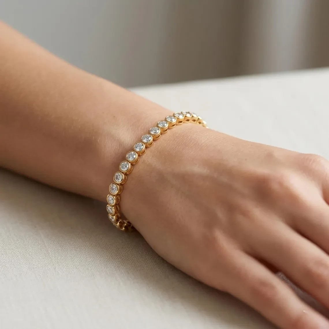 Bezel Set 14K Yellow Gold Round Cut Round Cut Natural Diamond Tennis Bracelet