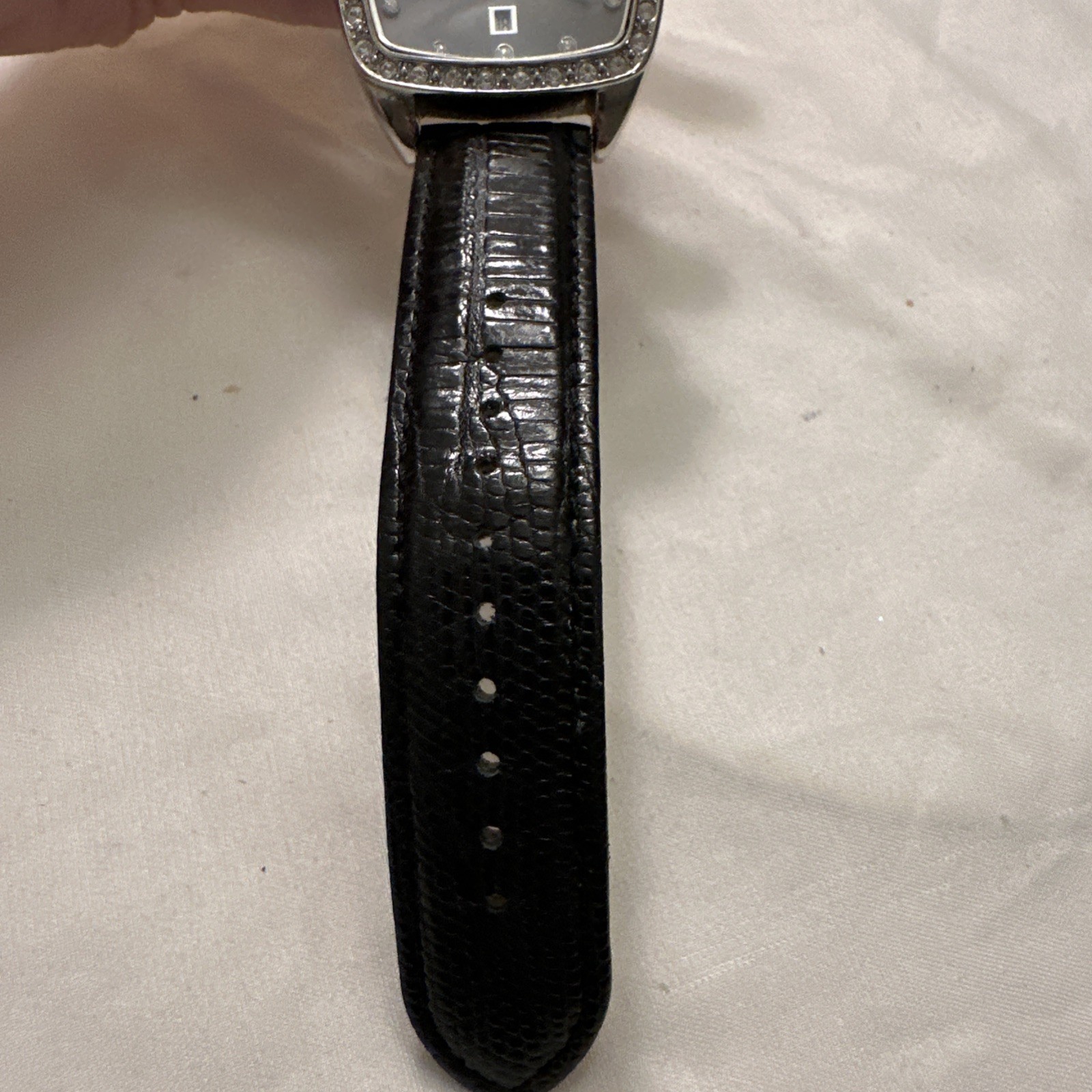 Vtg Joan Rivers Watch V377 Classics Black Leather Band New Battery Square Face