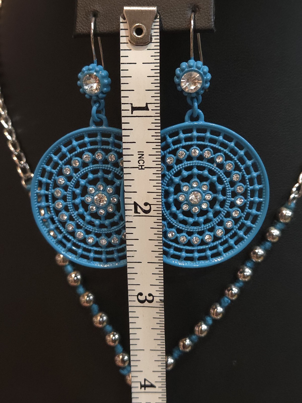 Jessica Simpson Vintage Silver Tone, Blue & Rhinestone Necklace & Earring Set.