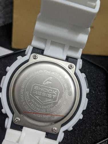 Casio G-Shock GA110 Analog Digital Sports White Resin Dual Display Watch W/Box