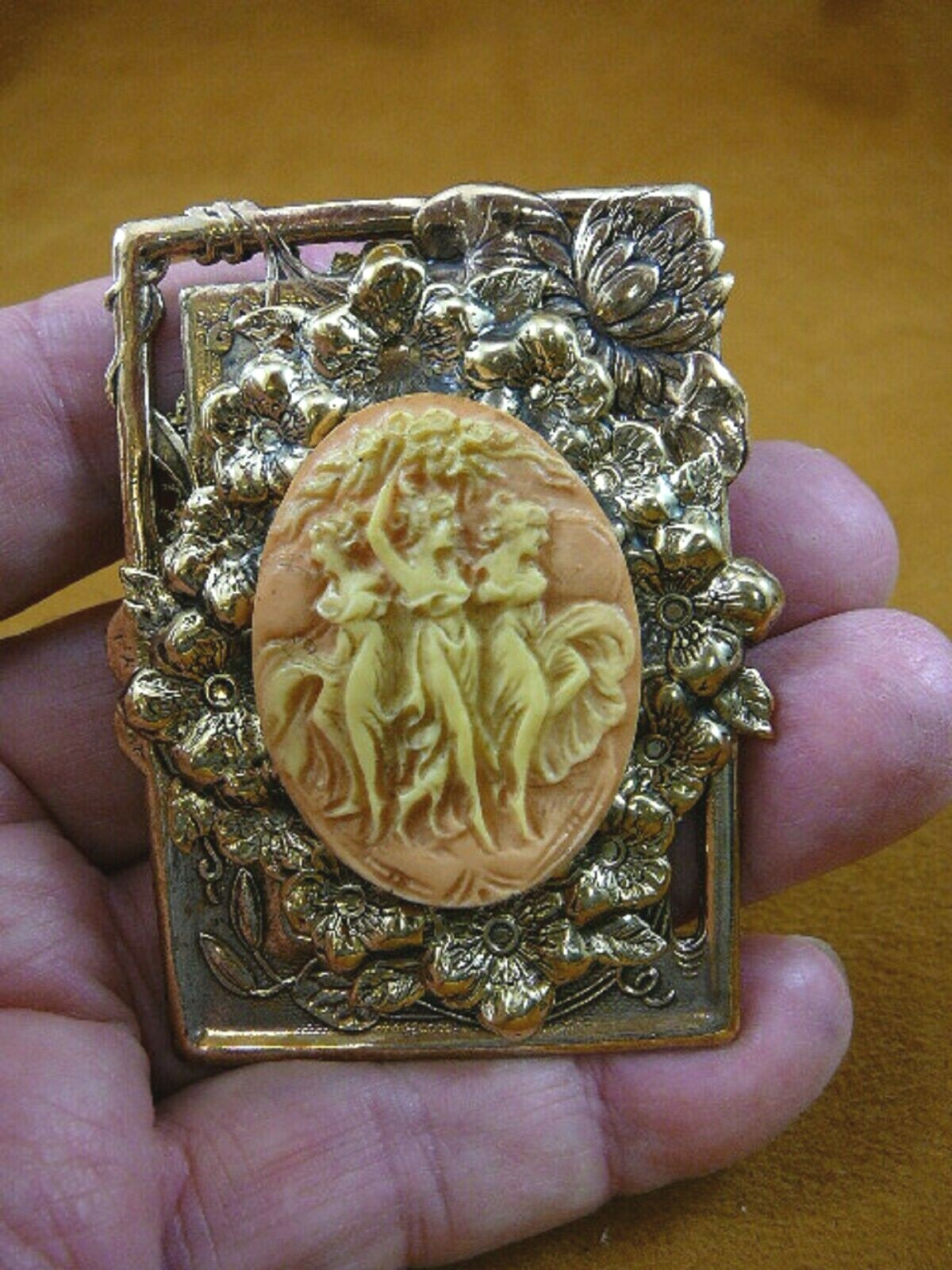 (CM36-26) THREE MUSES Graces Faith Hope Charity ladies CAMEO pin pendant JEWELRY