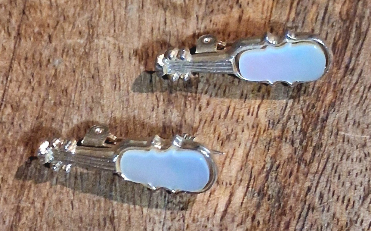 Vintage Costume Jewelry Brooches – You Pick