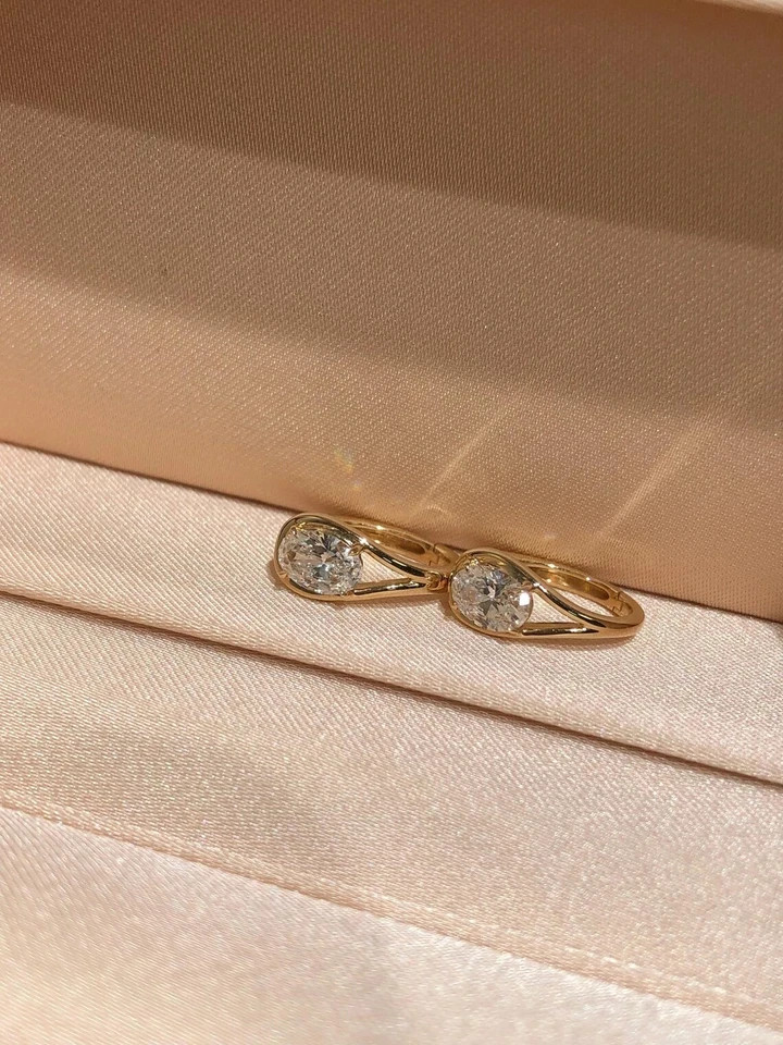 IGI 3.00 Ct E-VS1 Oval Lab Grown Diamond Hoop/Huggie Earrings 14K Yellow Gold