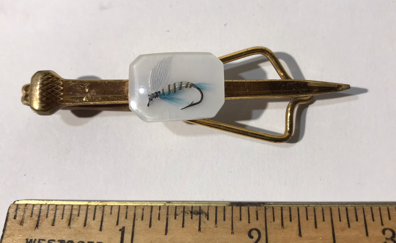 Vintage tie clip with fly fishing hook