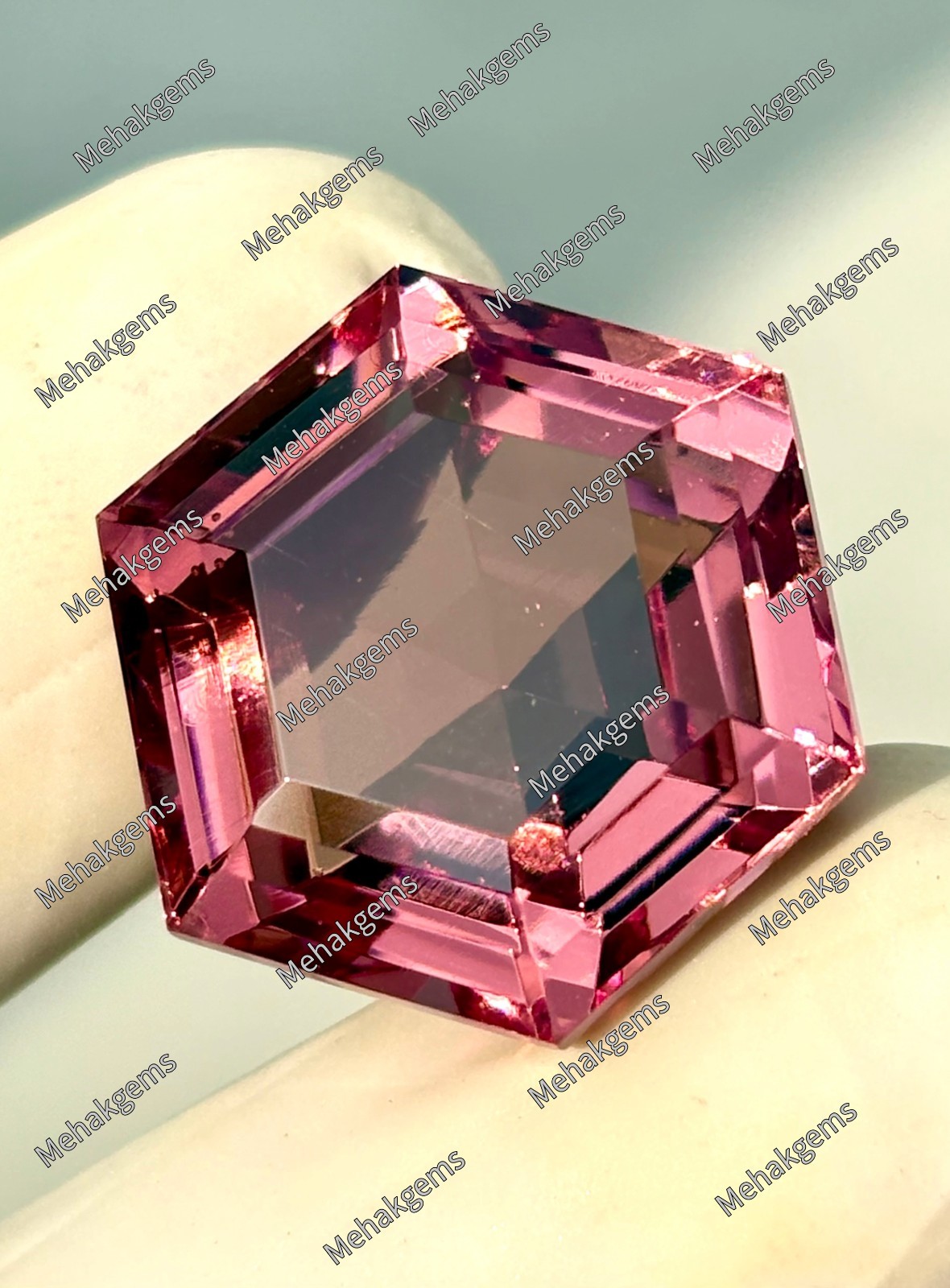36 Ct Zultanite Gemstone, Color Changing Diaspore, Hexagon Cut, Jewelry Making
