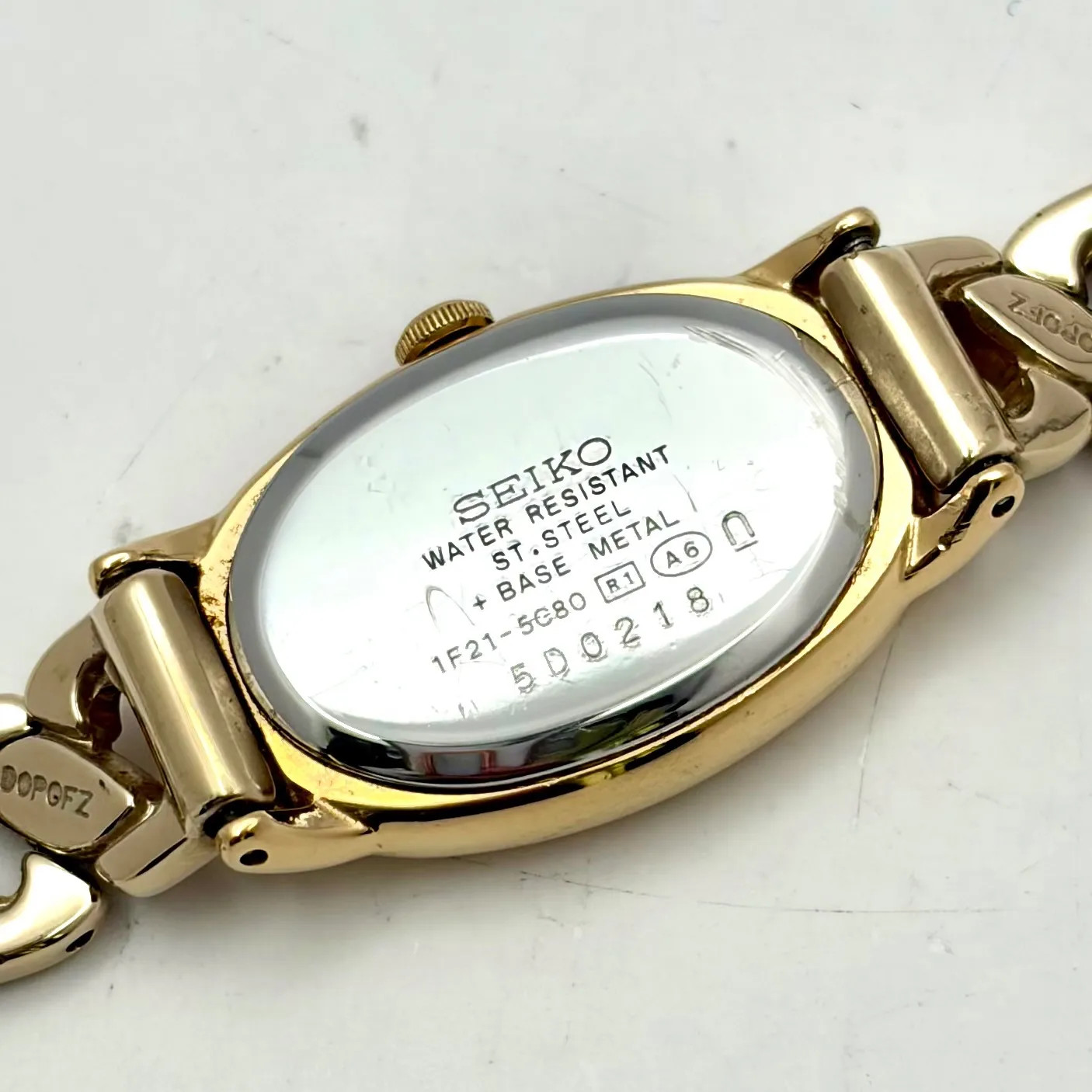 [New Battery] SEIKO Lucent Women’s Watch, Shell Gold Oval 1F21-5C80 5D0218