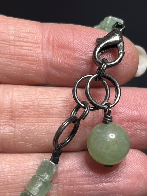 B6658 Artisan Green Jadeite Cube Bead Freshwater Pearl Choker Necklace 17-18″