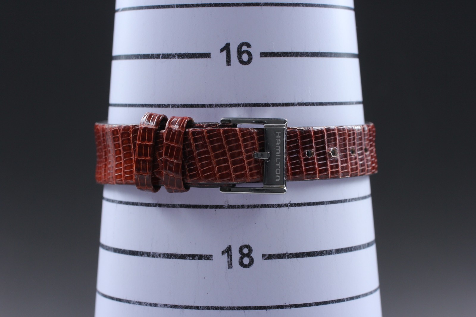 [Exc+5] Hamilton Ardmore H112210 Silver Women’s Square Quartz Watch From JAPAN