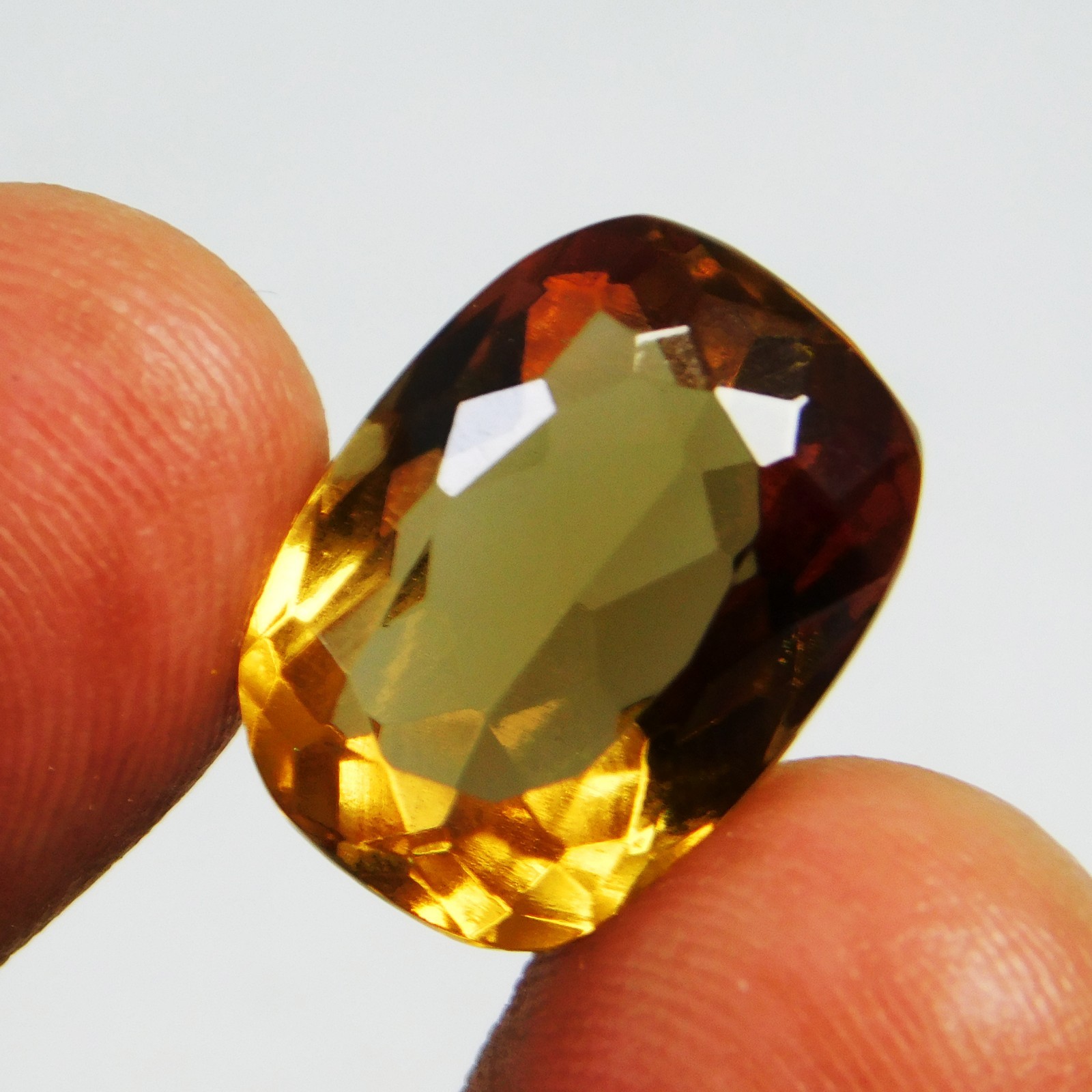 CERTIFIED 12.30 Ct FANTASTIC NATURAL COLOR CHANGE DIASPORE ZULTANITE_FROM TURKEY
