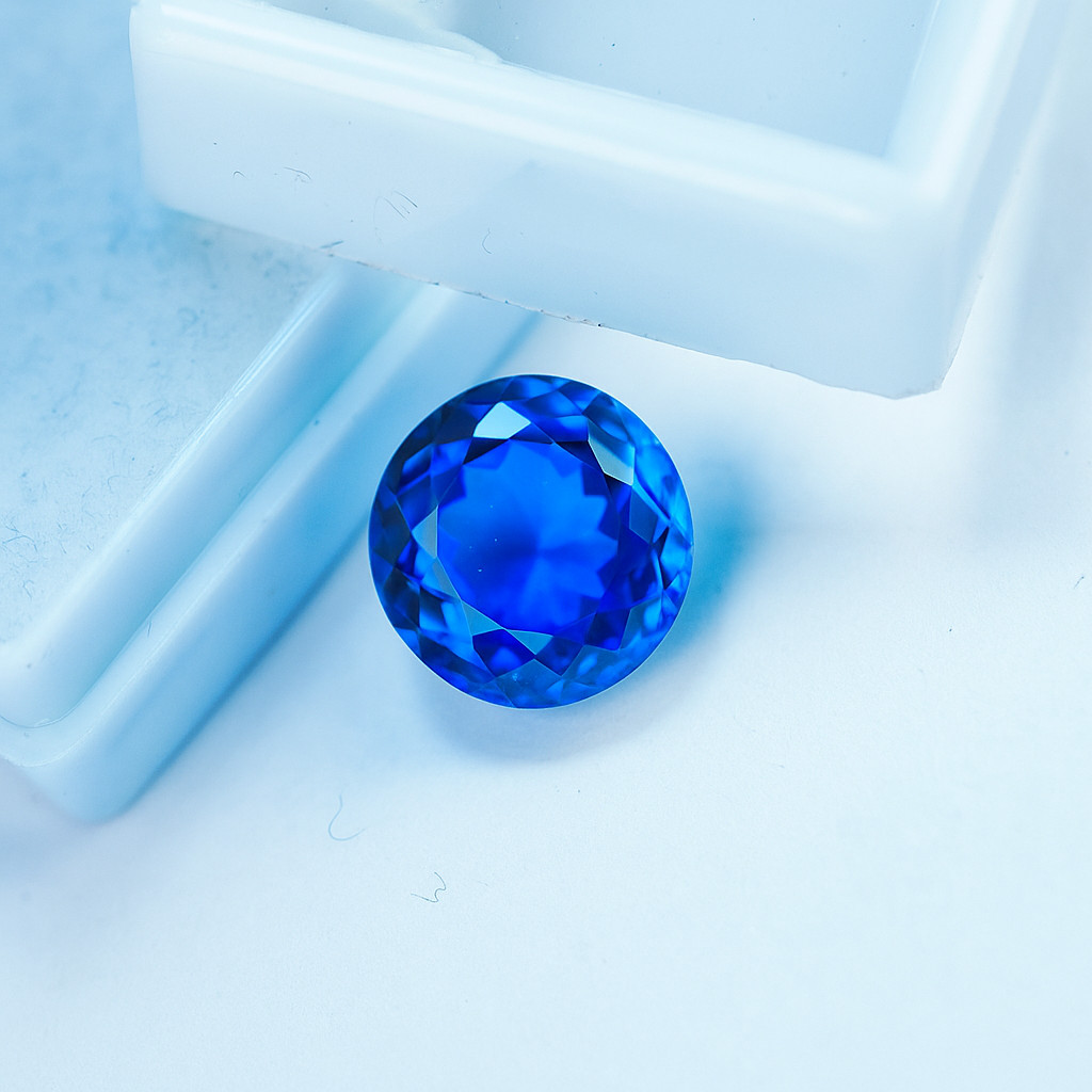 10 Ct Natural Ceylon Blue Sapphire Round Cut Certified Flawless Loose Gemstone