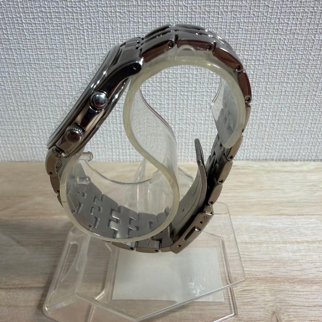 Seiko Radio-Controlled Titanium Watch 5B21-0AD0 White Dial, New Battery.