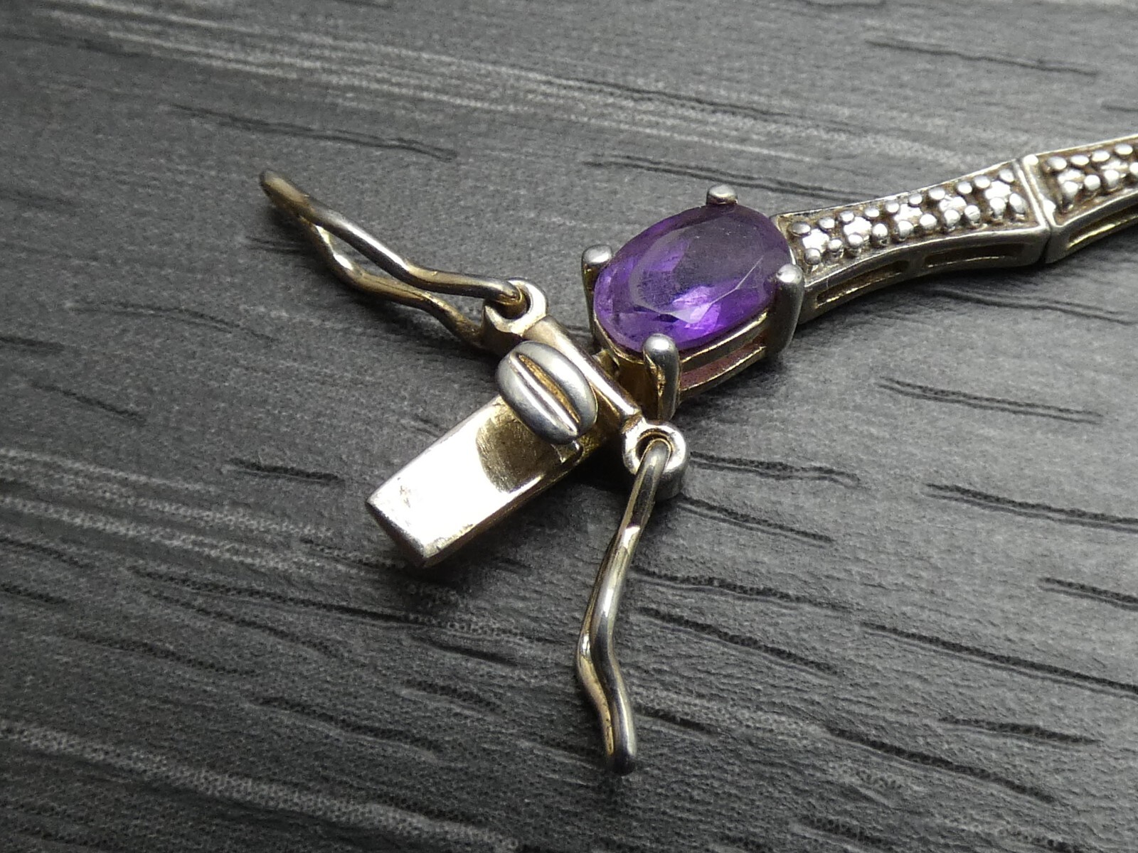 Sterling Silver Oval Purple Unique Bar Link Clasp Tennis Bracelet 7.5 inches