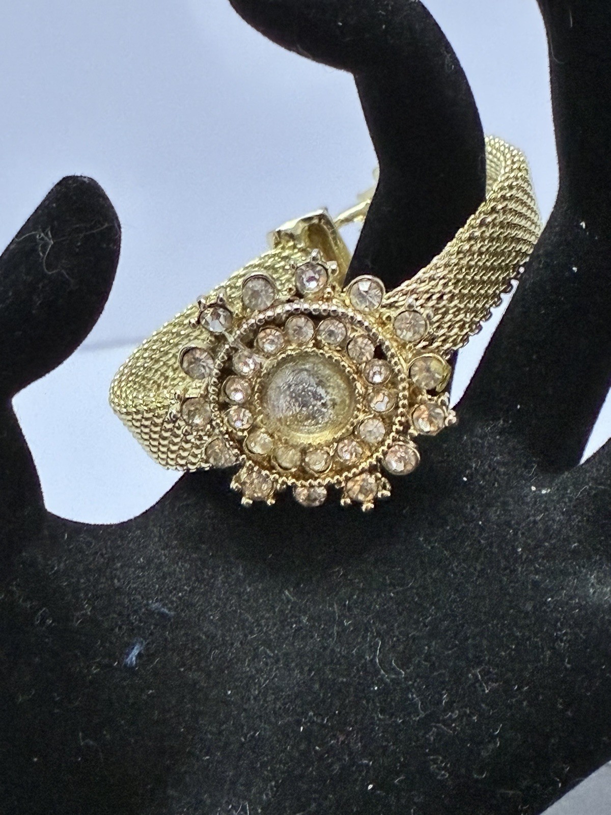Vintage Signed Florenza Gold Mesh 7″ Fold-Over Clasp Bracelet Rhinestone As-Is R