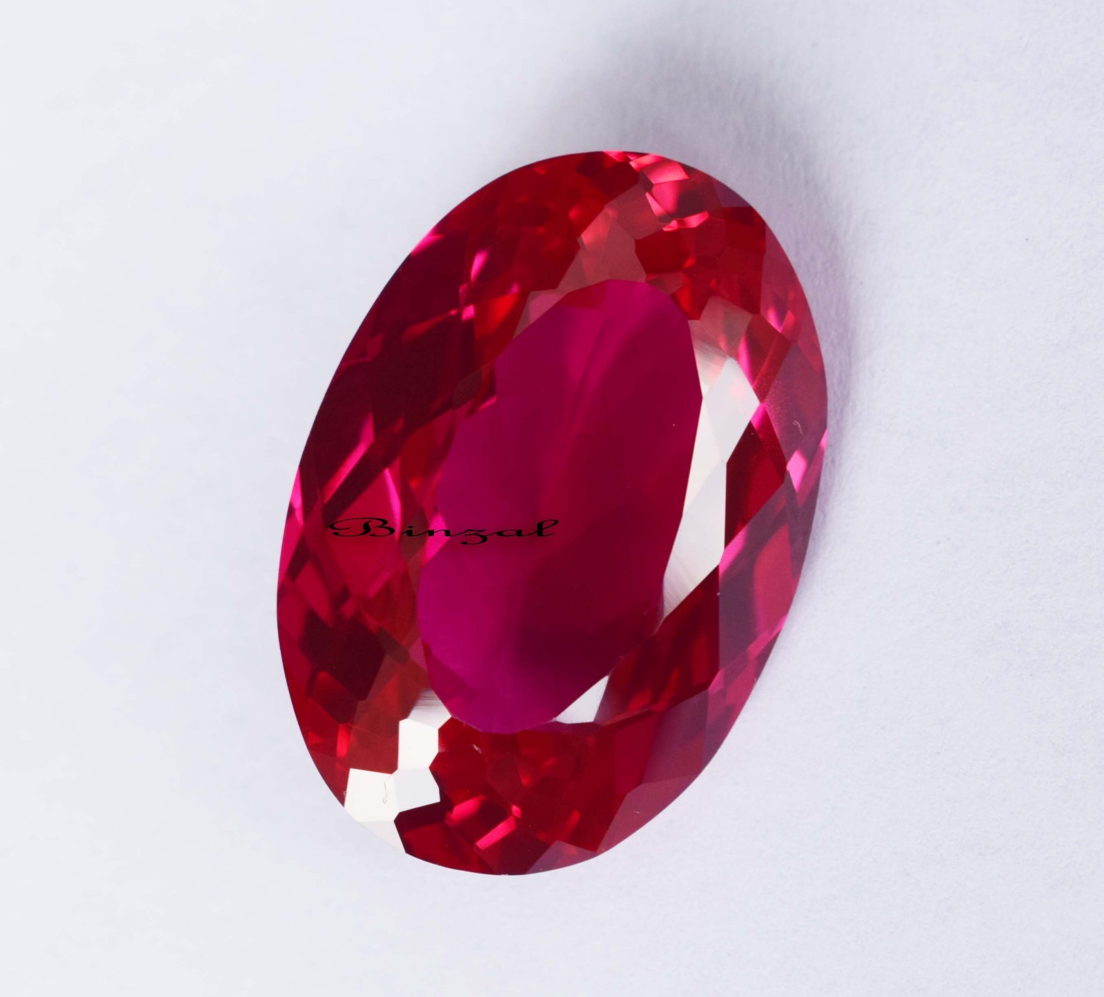 58-60 CT Natural Vivid Pink Sapphire Sri Lanka’s Origin Oval Cut Loose Gemstone