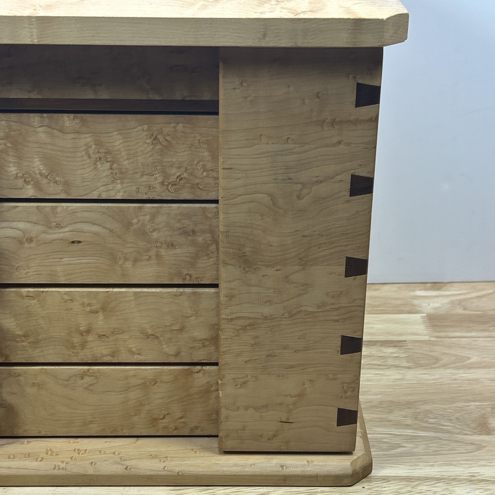 Jewelry Box Handmade Artisan Birdseye Maple Walnut Accent Inlay Lined Dovetail