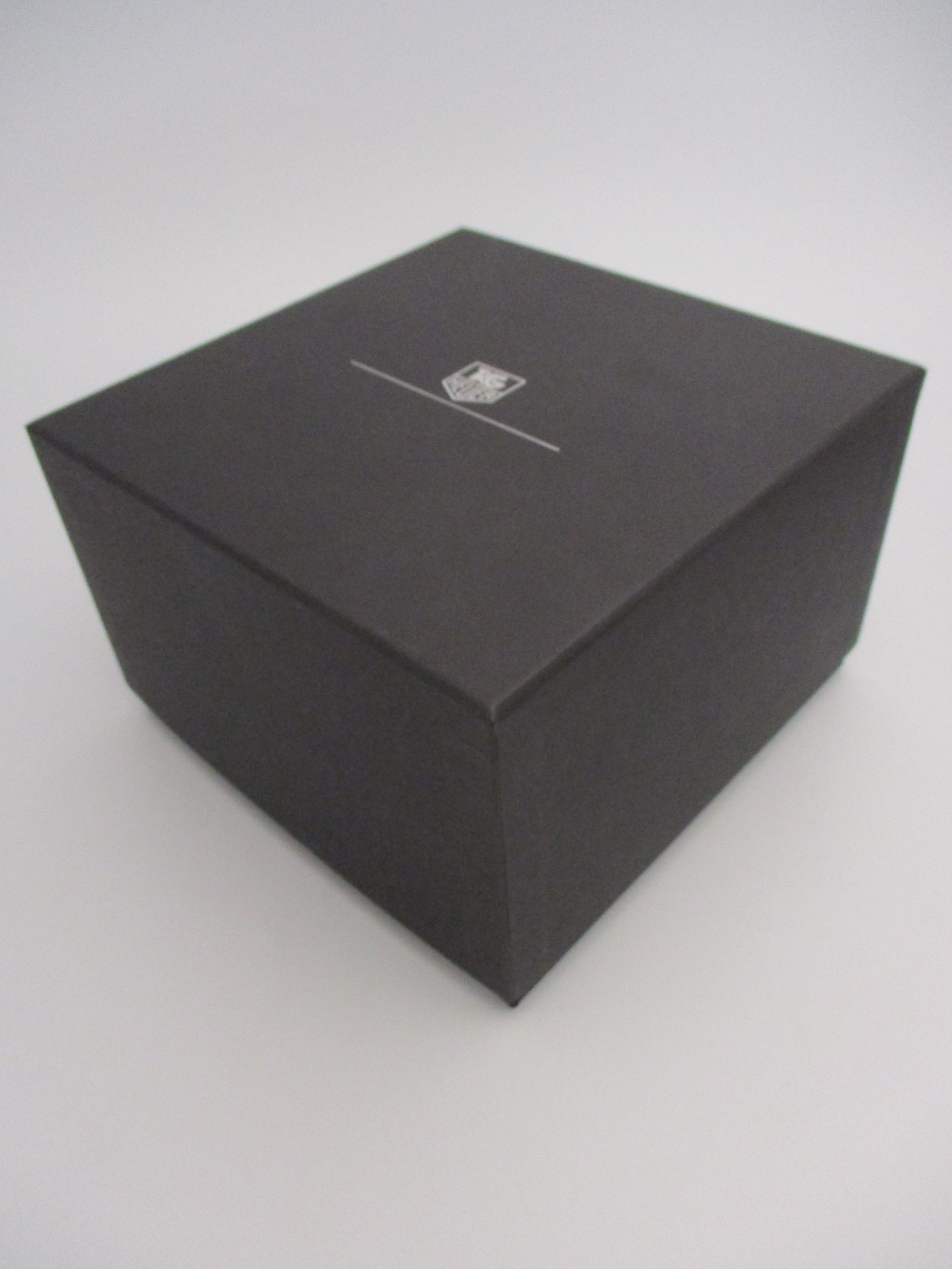 TAG Heuer Deluxe Brown Wood-Grain Watch Box Chest Set Black Inner +Cloth+Booklet