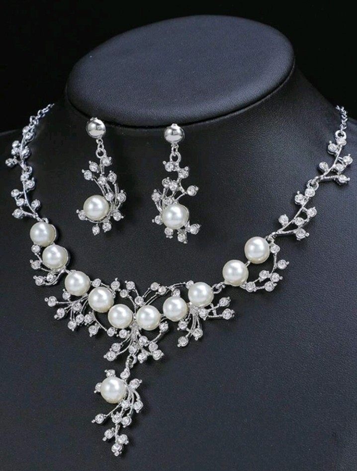 Silver-Plated Zinc Faux Pearl and Colorless CZ Necklace And Earrings Set