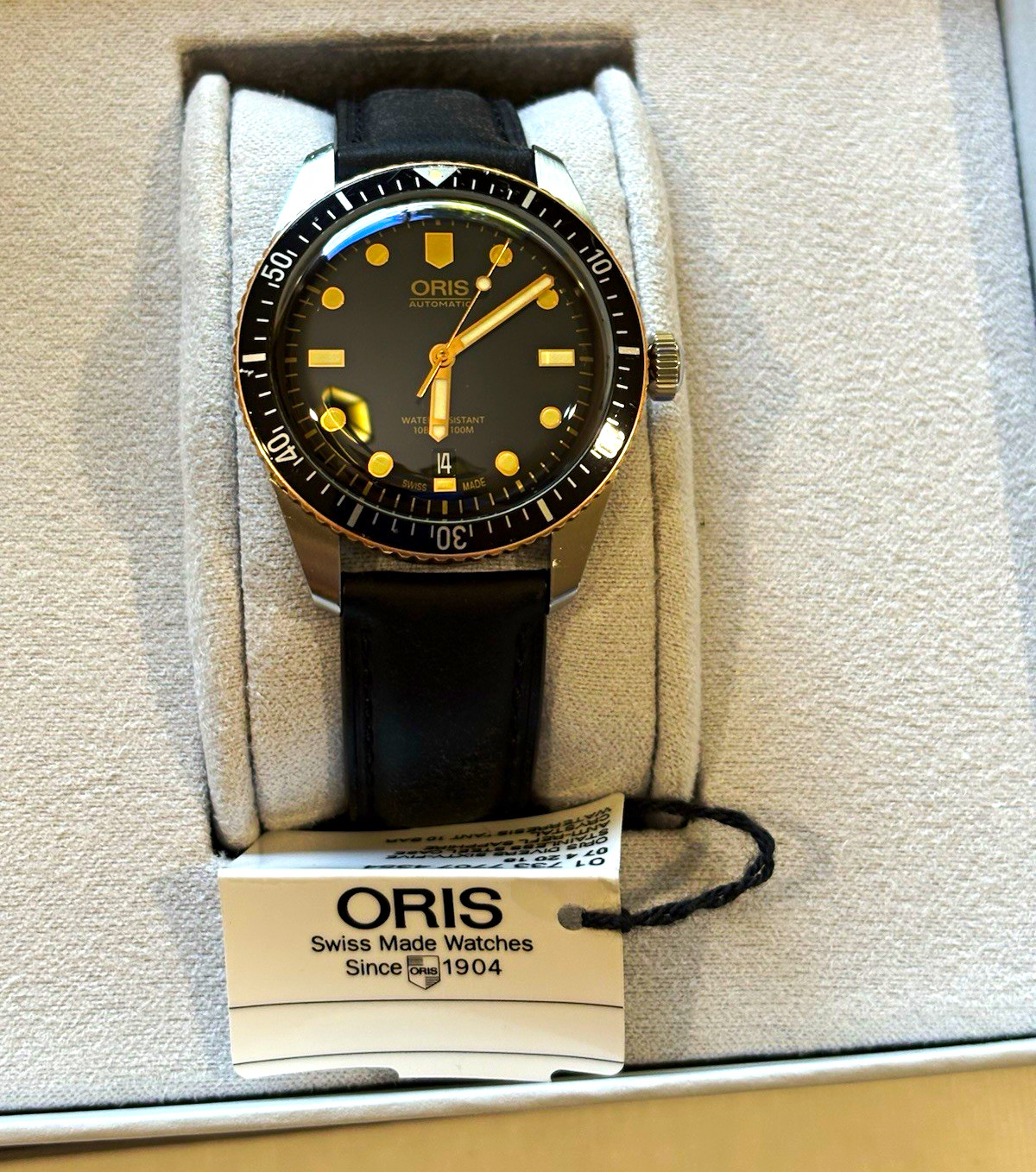 Oris Divers Sixty-Five 40mm Bronze Black Dial