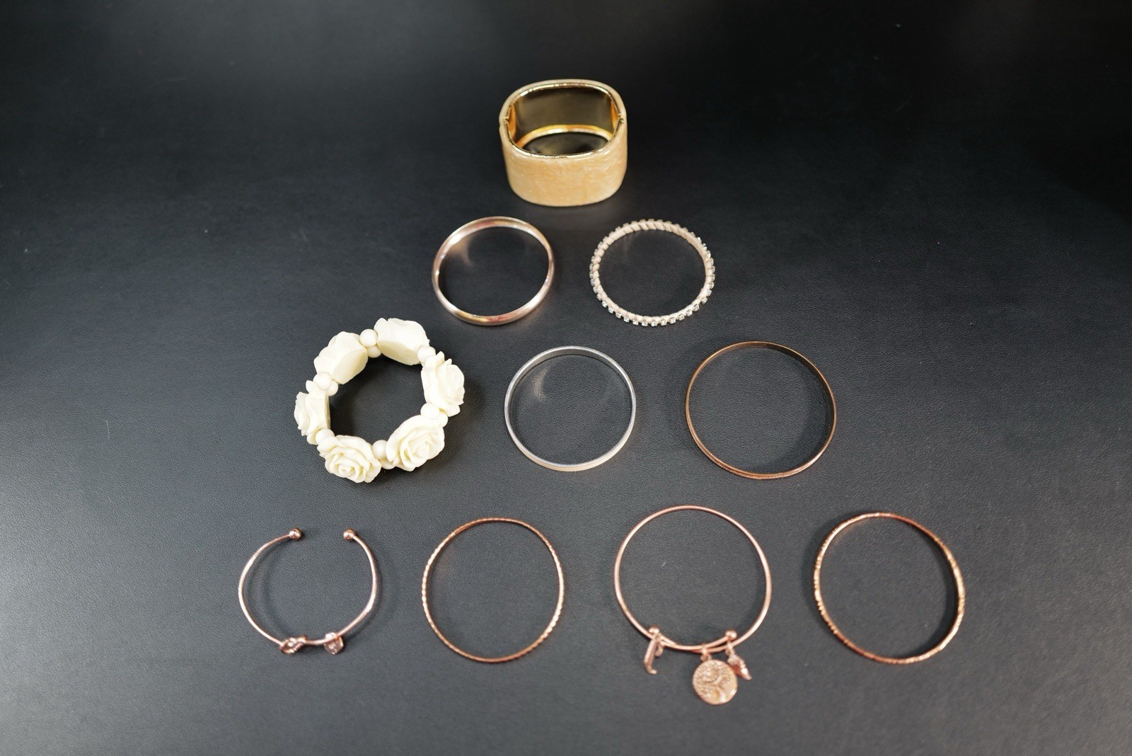 10 Pc Bracelet Rose Gold Tone, Cream White Floral Mix Styles Bangles K35
