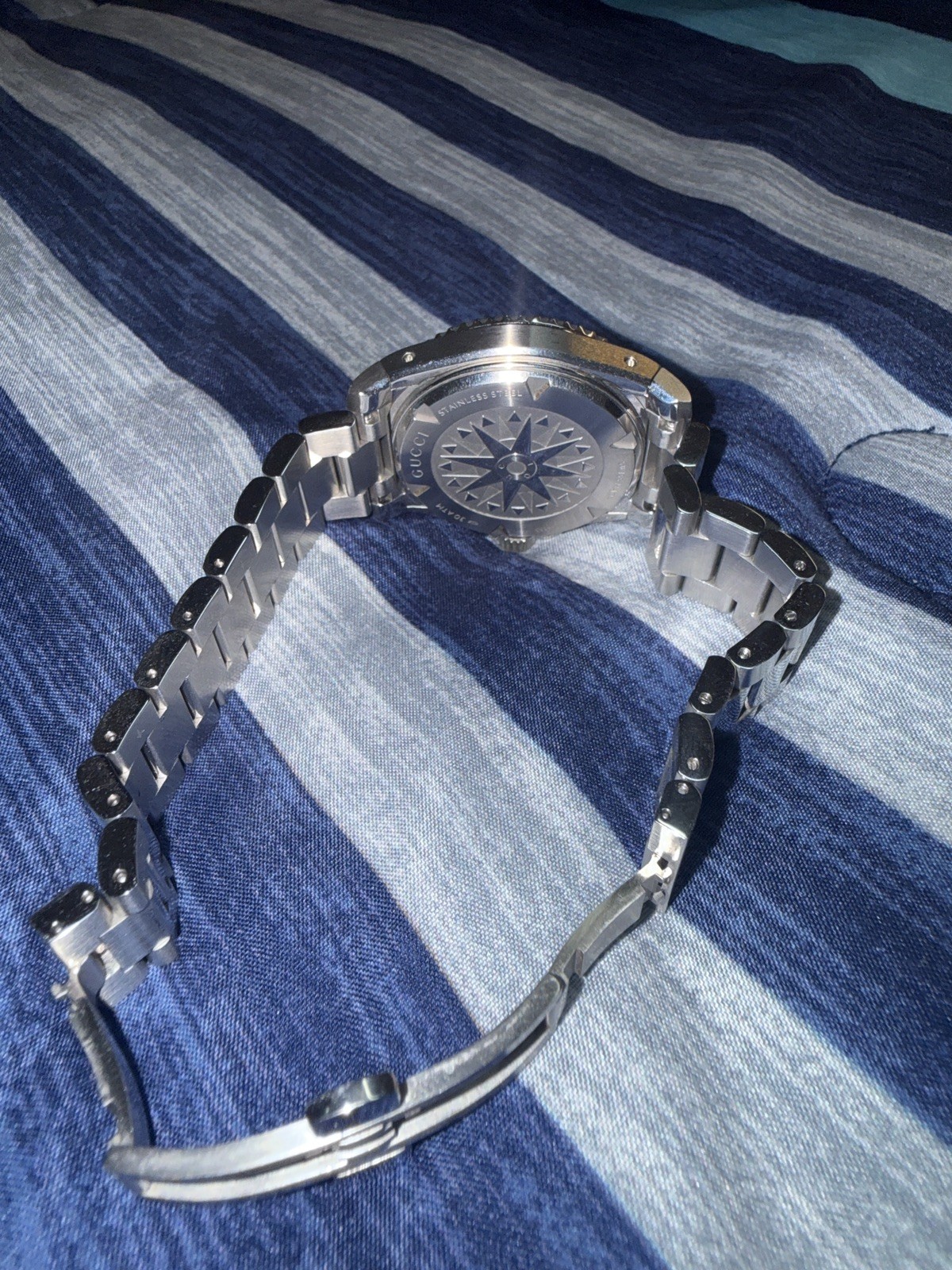 Men’s Automatic Gucci Dive Watch 40mm YA136362