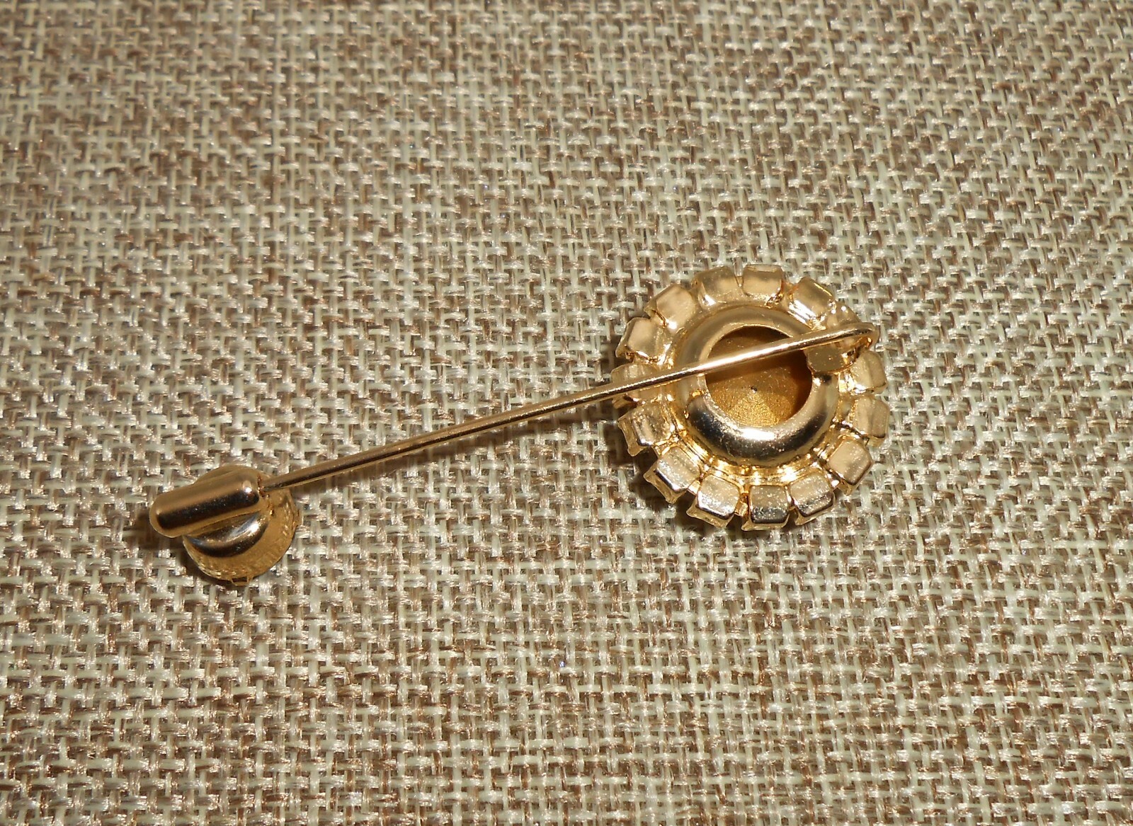 Vintage Amethyst Purple Glass & Multicolor Rhinestone Stickpin Gold-tone A705