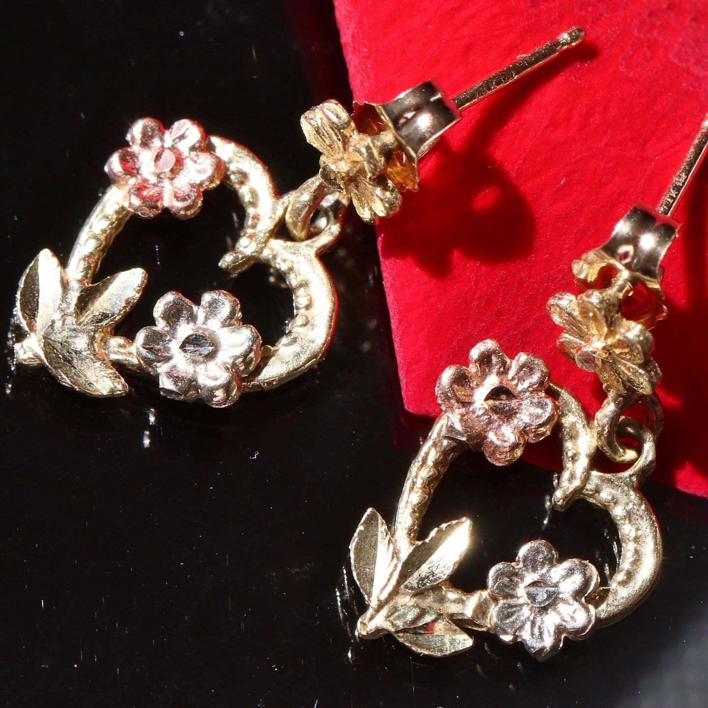 14k gold multi tone earrings 0.75″ dangle rose heart vintage 1.8g Fortunoff N280