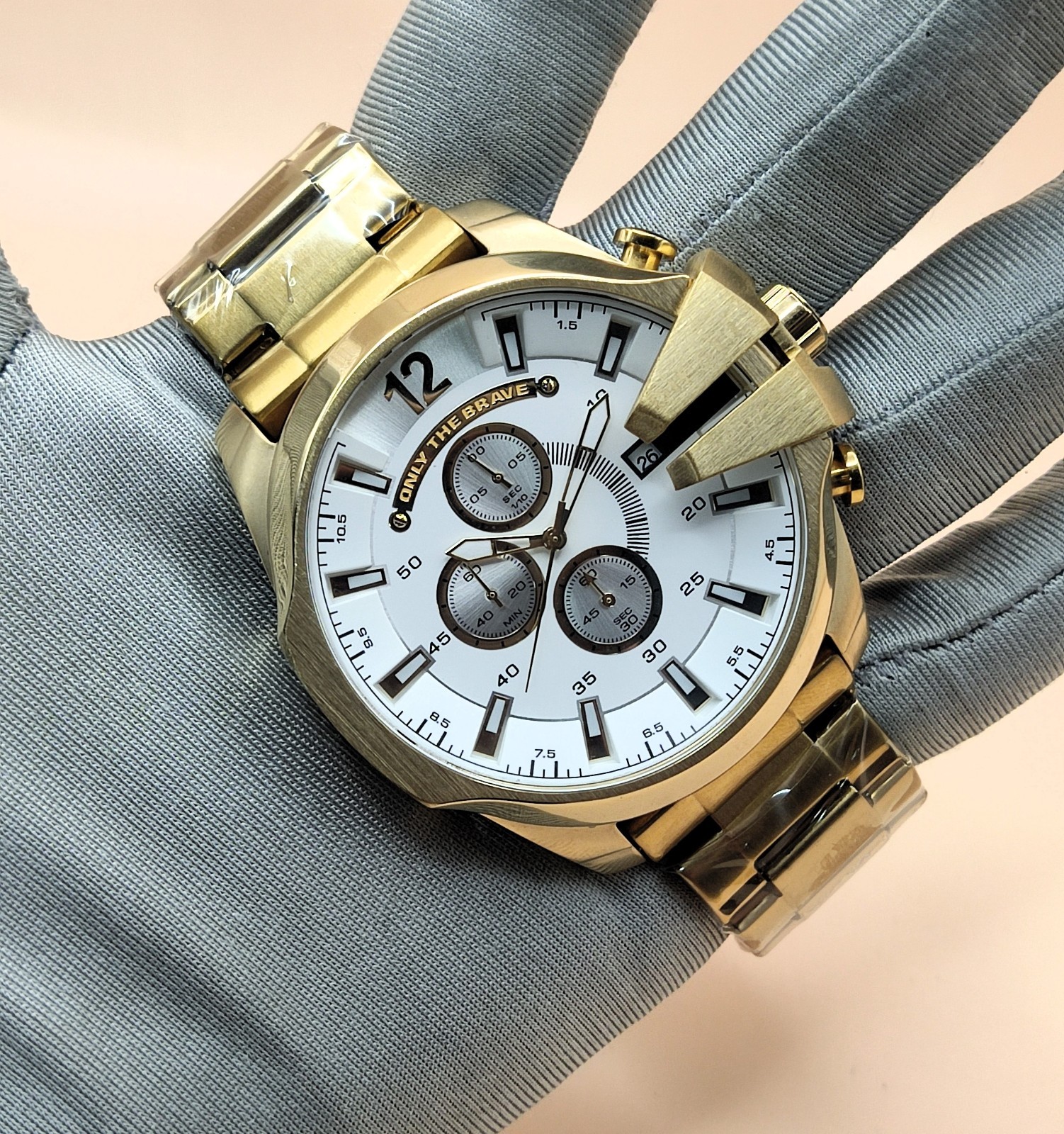 Luxury Diesel Only The Brave 10 Bar White Dial Refurbished Men’s Wrist Watch