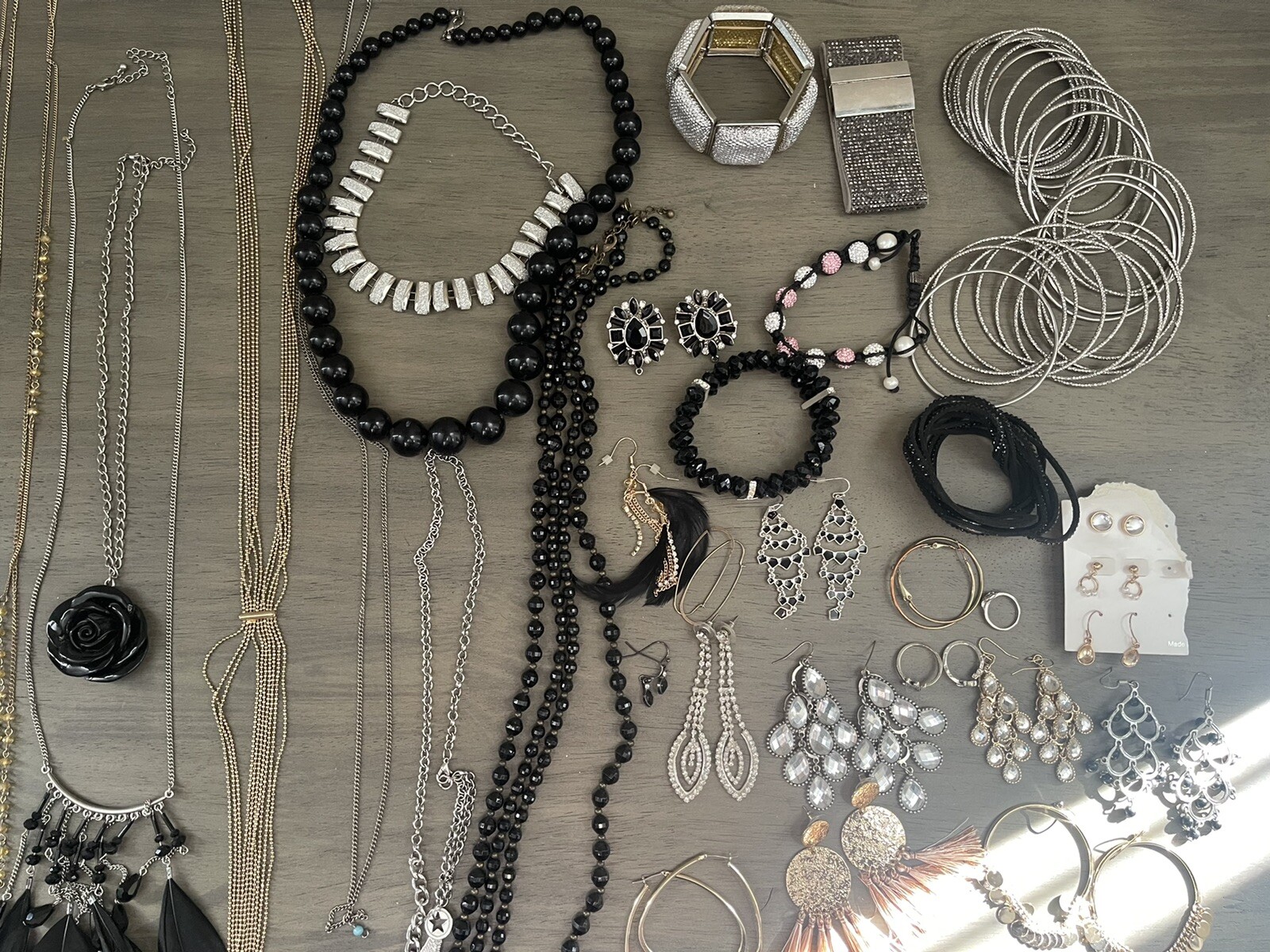 Massive 79 Piece Jewelry Lot Necklace Ring Bracelet Earrings Silver Gold Heart