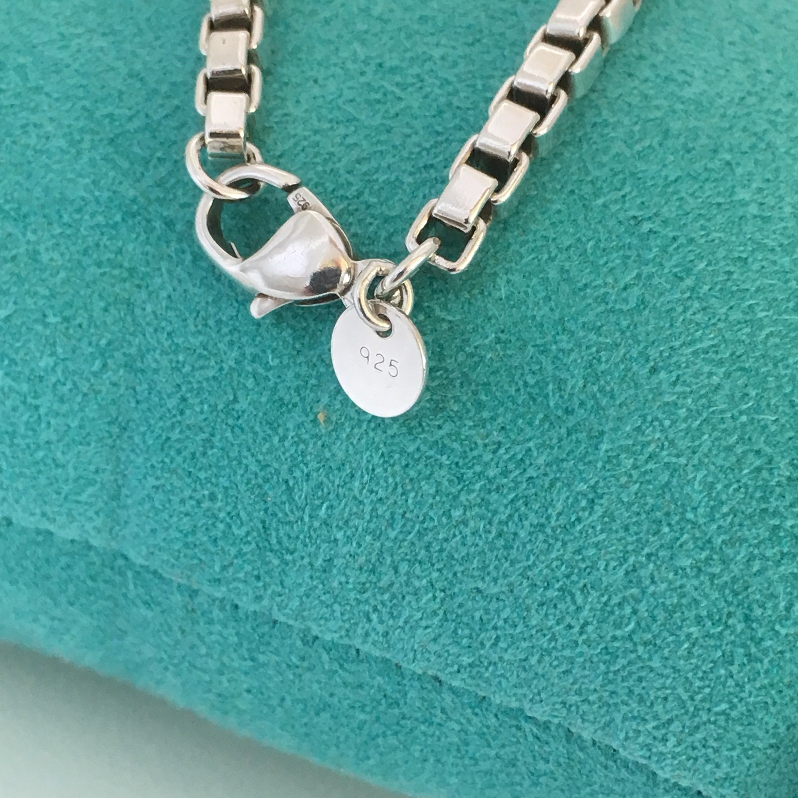 8.5″ Tiffany and Co Large Venetian Box Link Bracelet Mens Unisex Sterling Silver