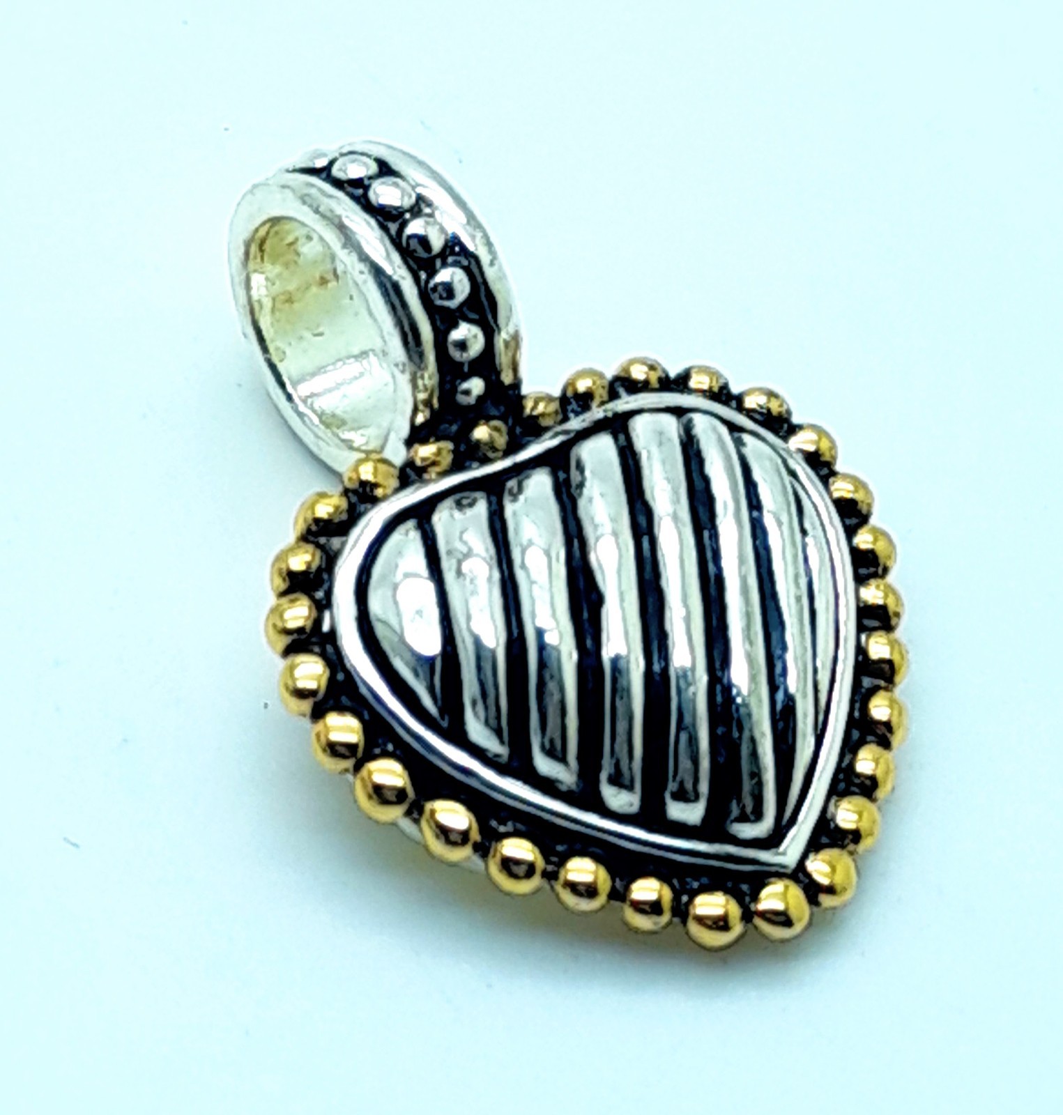 Vintage 3d heart shape black & Silver & gold Dot Texture fashion jewelry Pendant