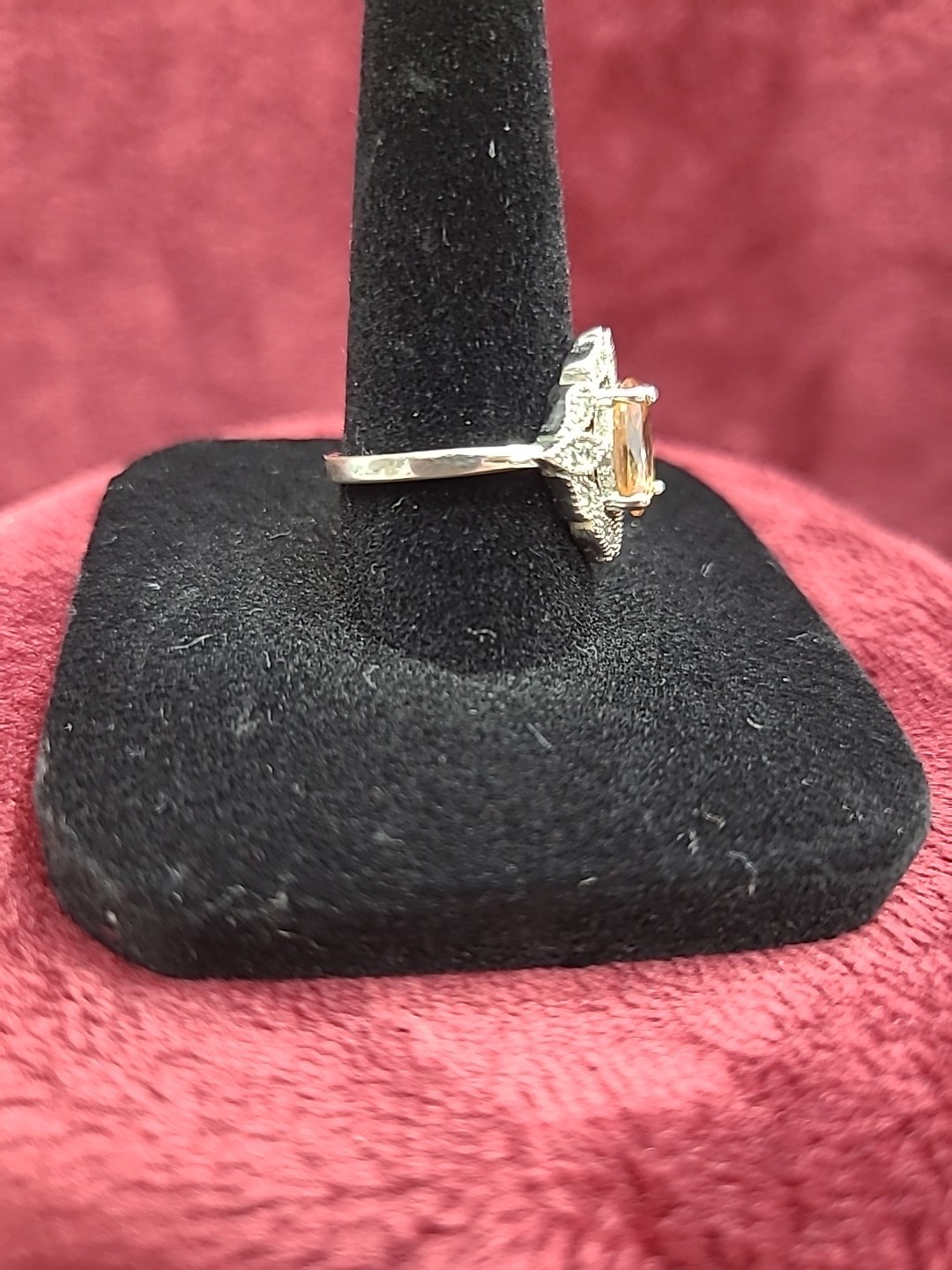 Faux Citrine w Rhinestone Silvertone Ring