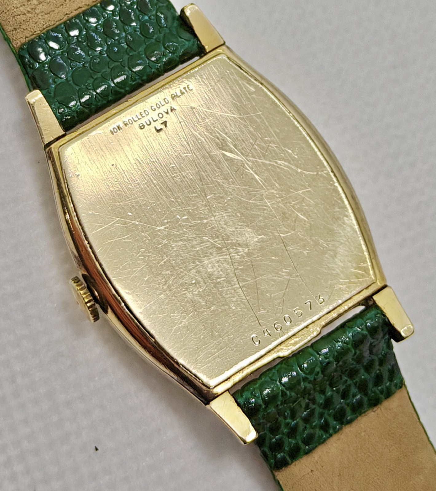 Vintage 1957 Bulova Gedney Men’s Tonneau Watch 11AC 17J Green Lizard Strap