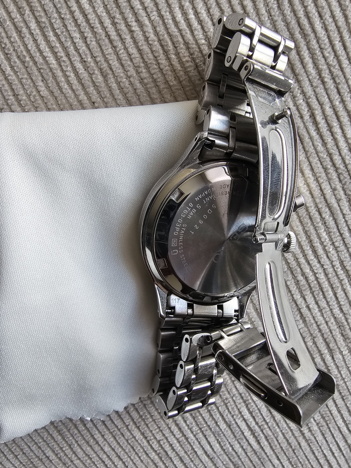 Seiko Essentials Black Panda Chronograph Quartz amazing Men’s Watch get it now