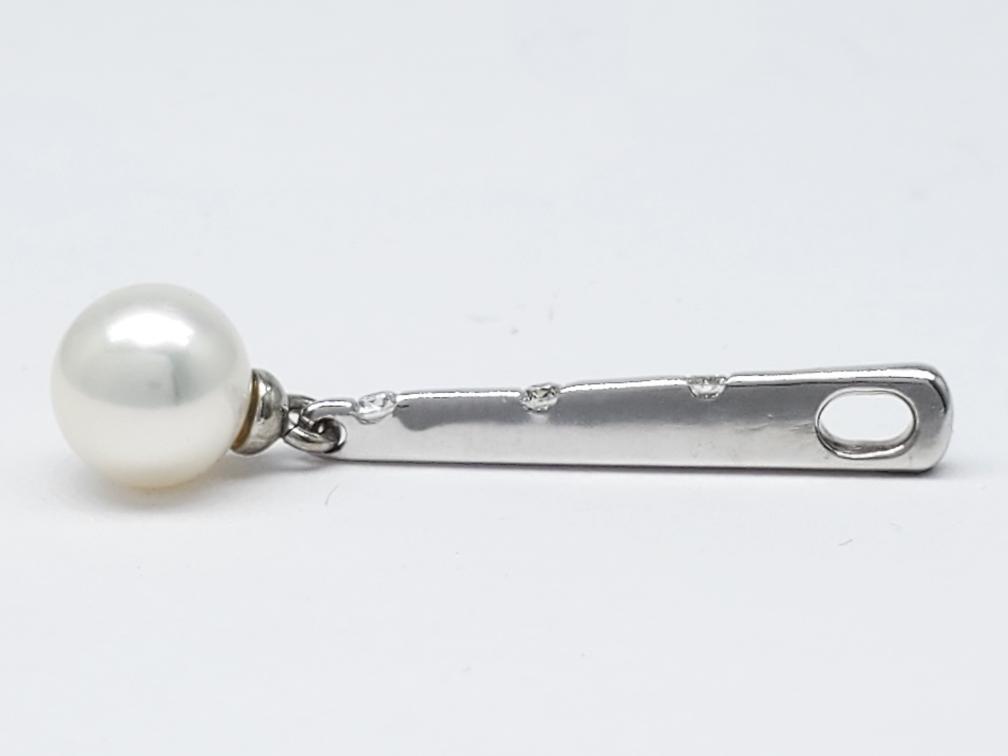 14K Solid White Gold 7.21mm White Cultured Pearl Diamond Accent Dang (AP1130366)