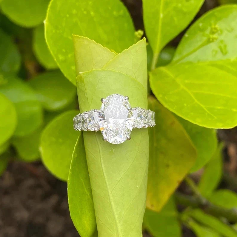 Oval Cut Diamond Wedding Ring 5.80 Ct Lab Grown IGI E F VVS CVD 14k White Gold
